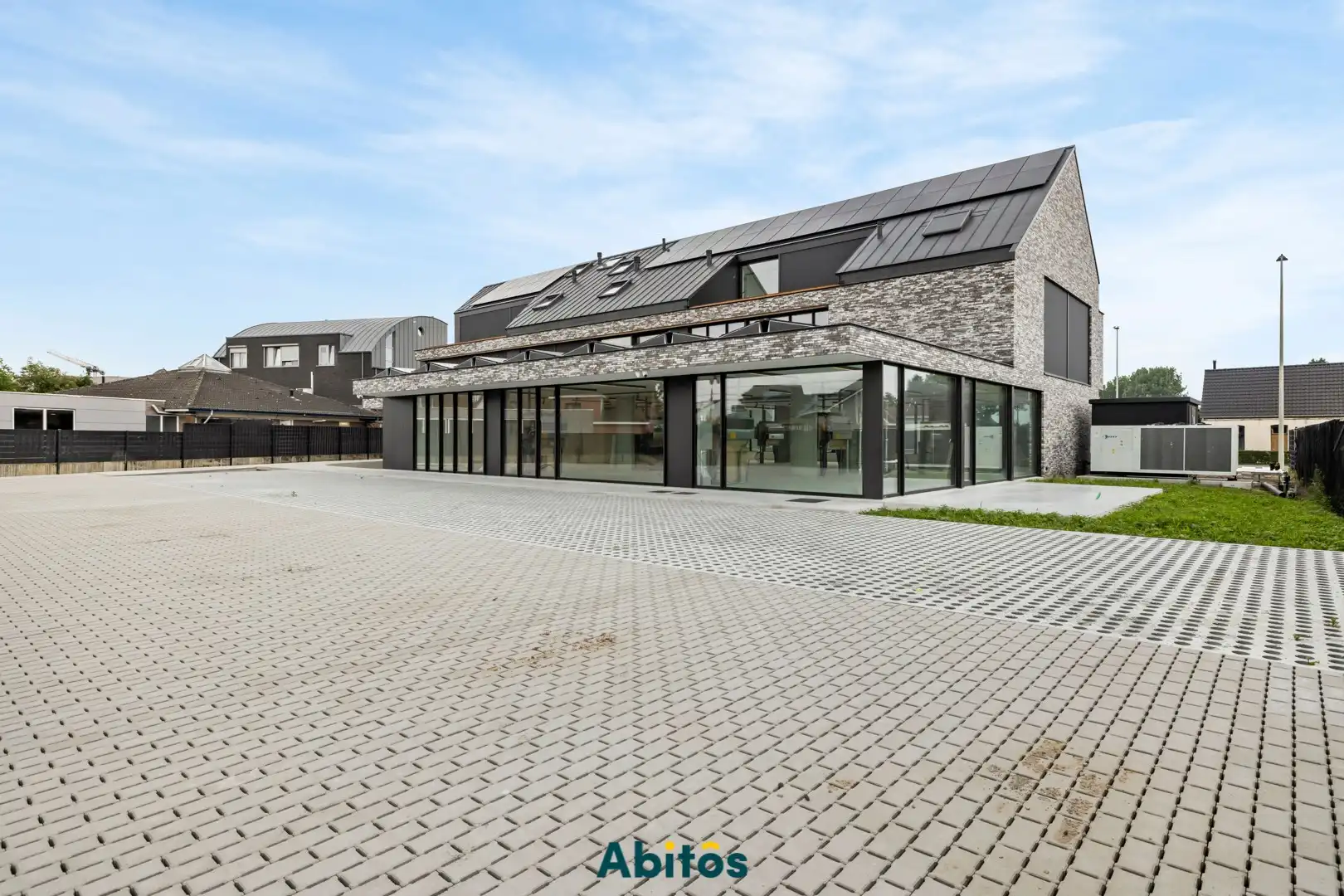 Commerciële ruimte met uitstekende visibiliteit en bereikbaarheid foto 27