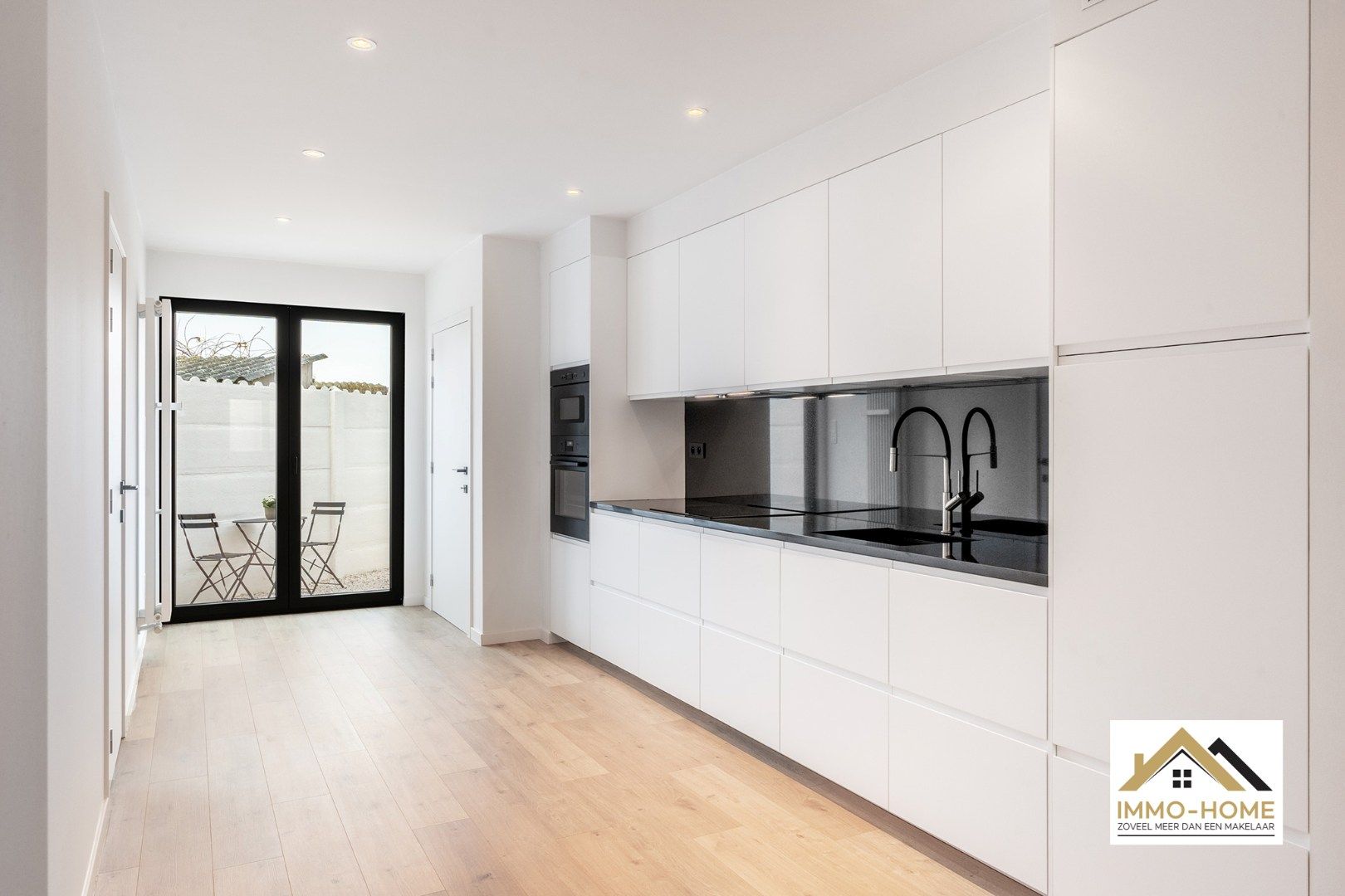 Recent gerenoveerde woning te Lokeren!  foto 4