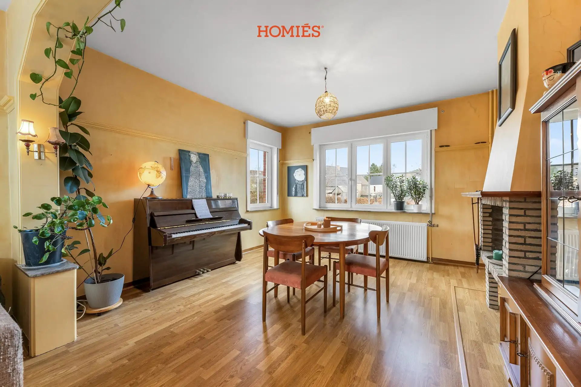 Te renoveren woning met potentieel in Sint-Joris-Weert foto 9