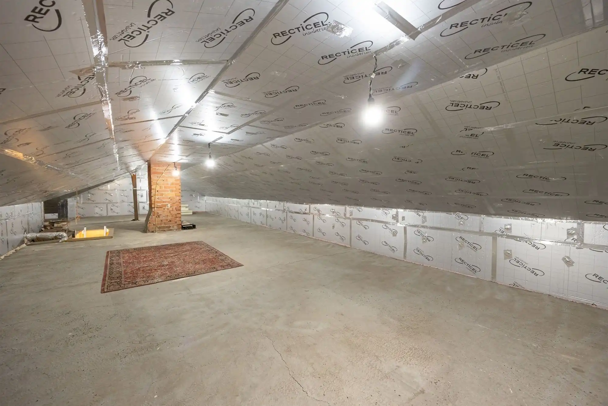 Bungalow op perceel van ca 1824m² in het groen foto 24