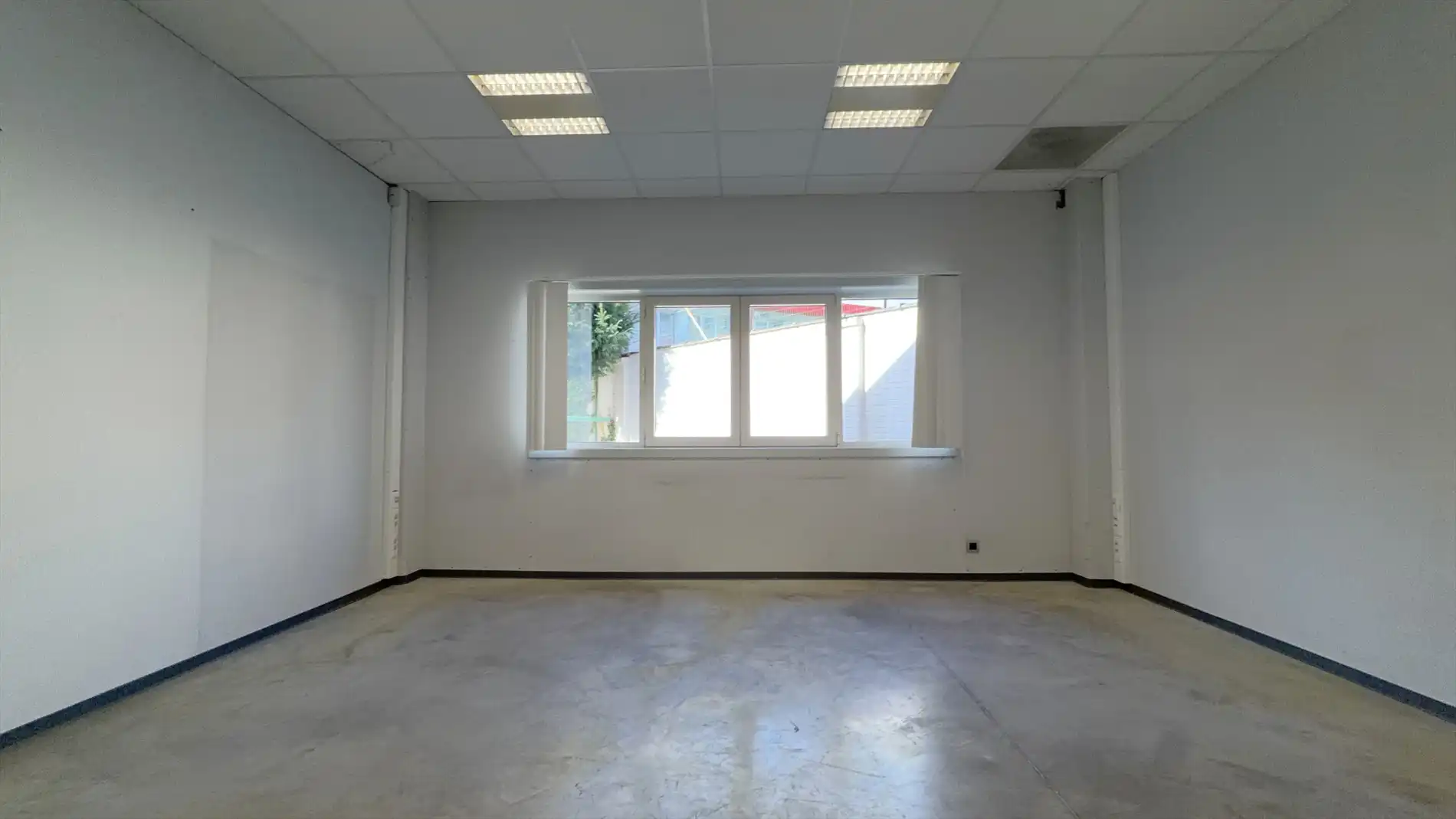 Gerenoveerde kantoorruimte te huur aan Begijnhoflaan in Gent foto 9