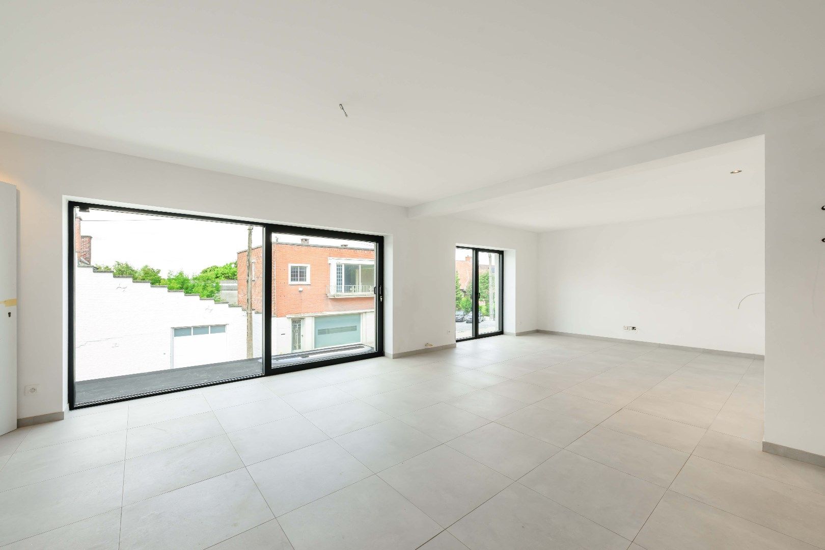 PRACHTIG APPARTEMENT (138 m²) MET 2 SLPKS | TERRAS EN PATIO foto 2