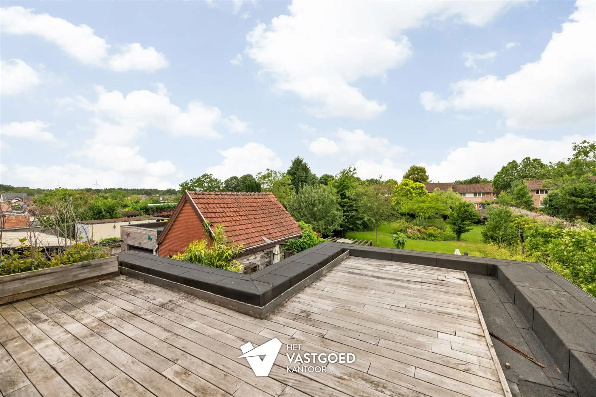 STIJLVOLLE GERENOVEERDE WONING GELEGEN OP EEN MOOI UITGESTREKT PERCEEL VAN 11A 64CA TE BEVERLO foto 28