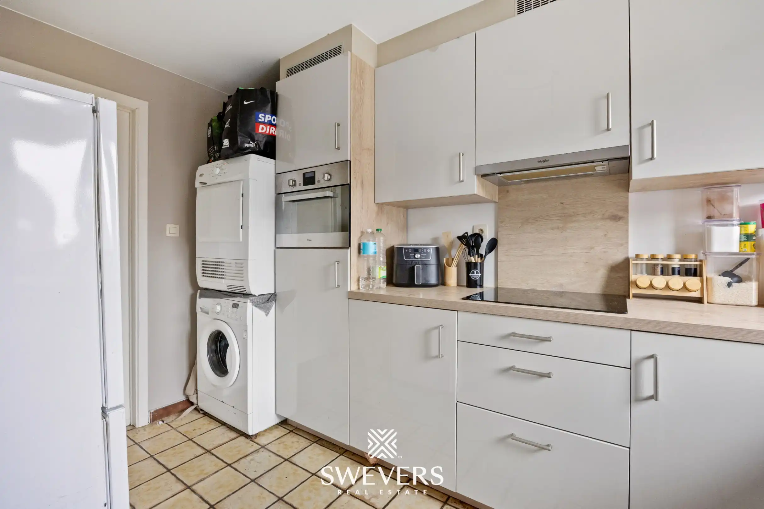 Ruim appartement van 121 m² woonoppervlakte en garagebox foto 10