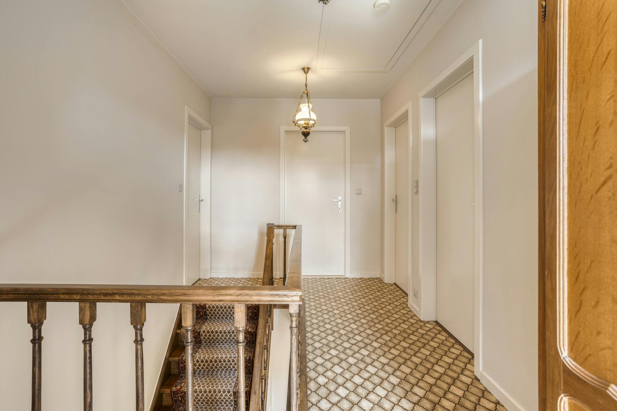 Instapklare woning in de Kardinaal Cardijnlaan te Izegem  foto 9