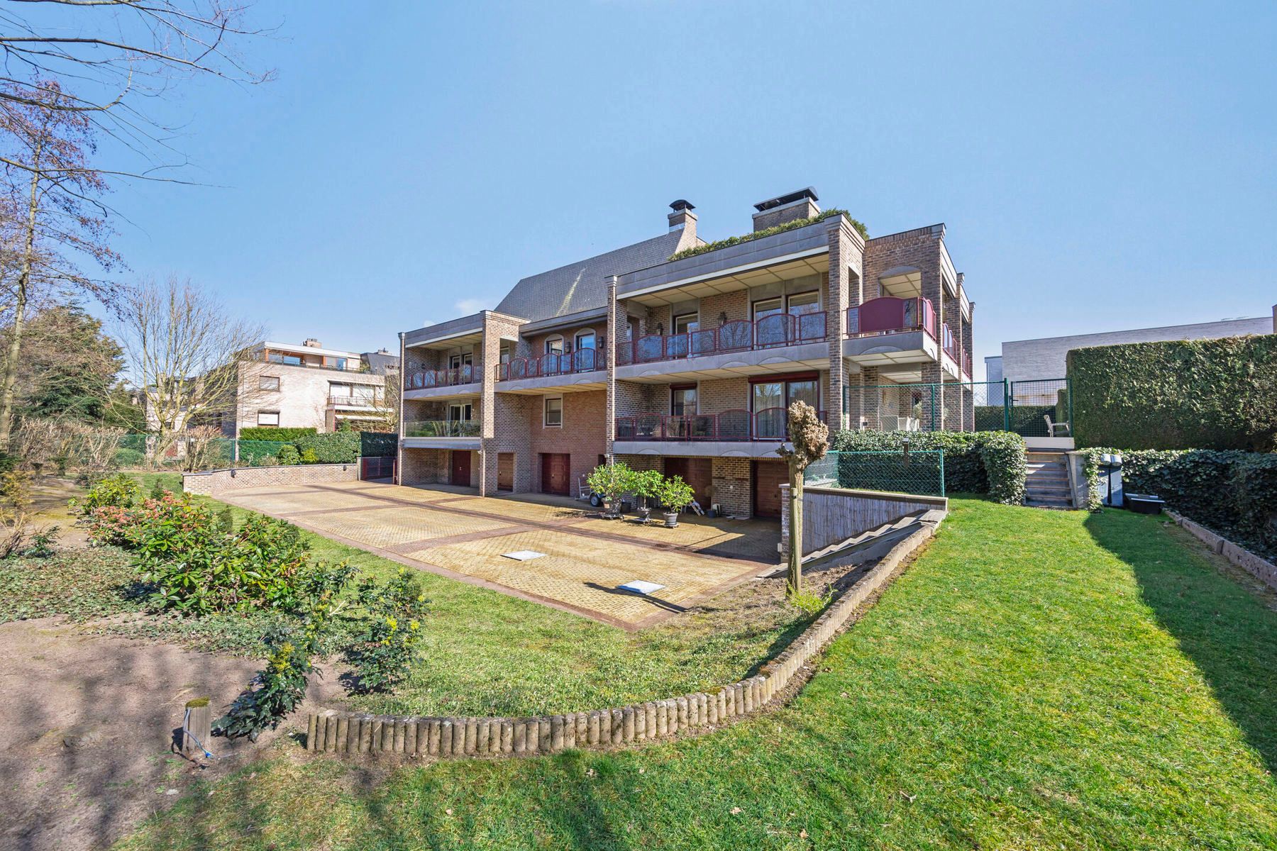 Luxueus appartement met 2 slaapkamers in Maaseik.  foto 42