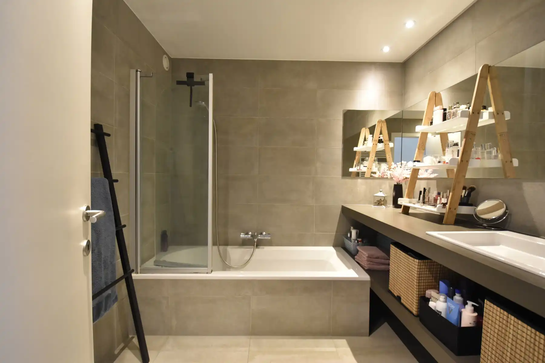 Appartement te huur foto 12