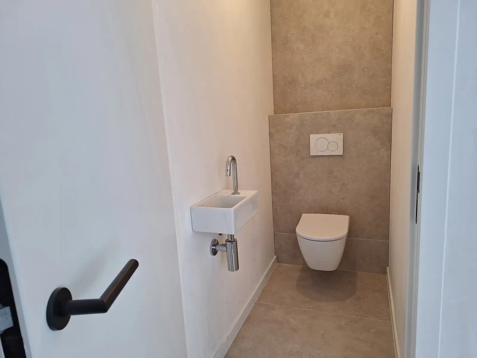 1-slaapkamer appartement te huur foto 22