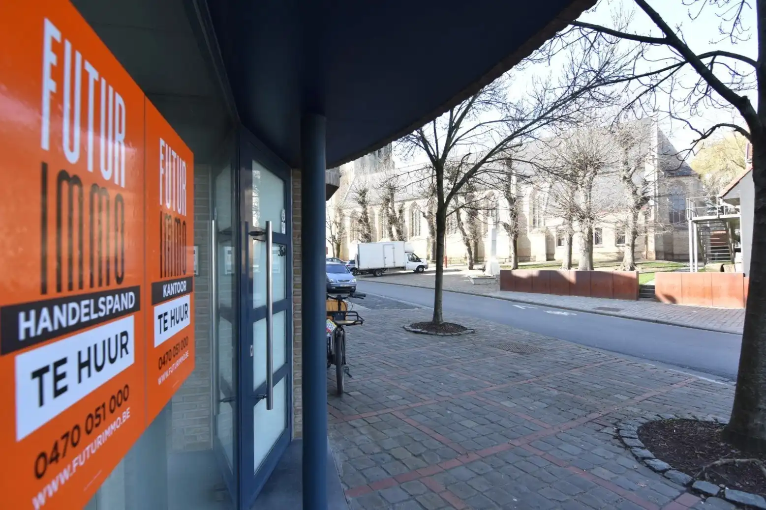 Handelsgelijkvloers (90m²) op topligging in Rumbeke foto 2