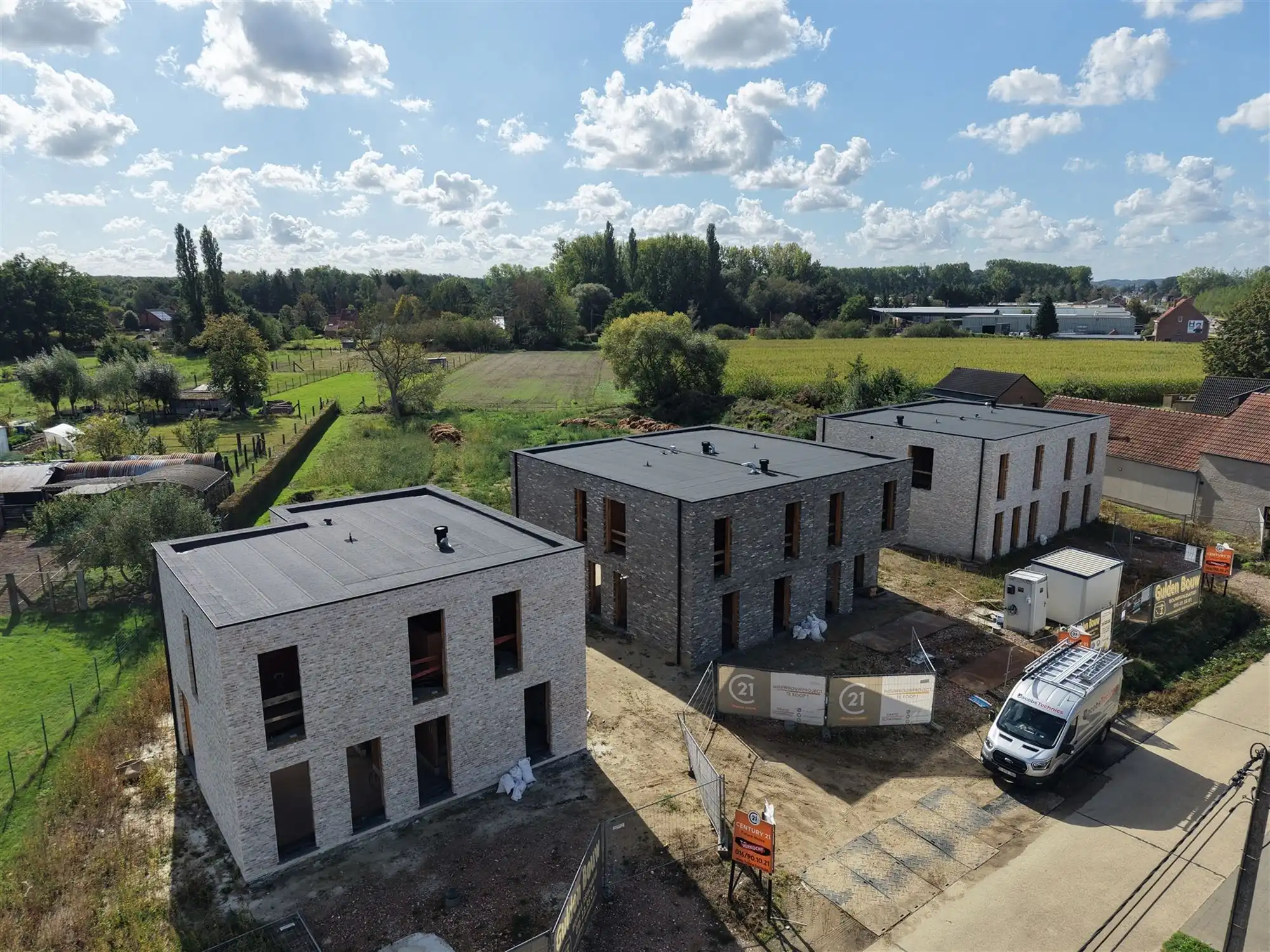 Prachtige nieuwbouwwoning in een zeer rustige straat! foto 31