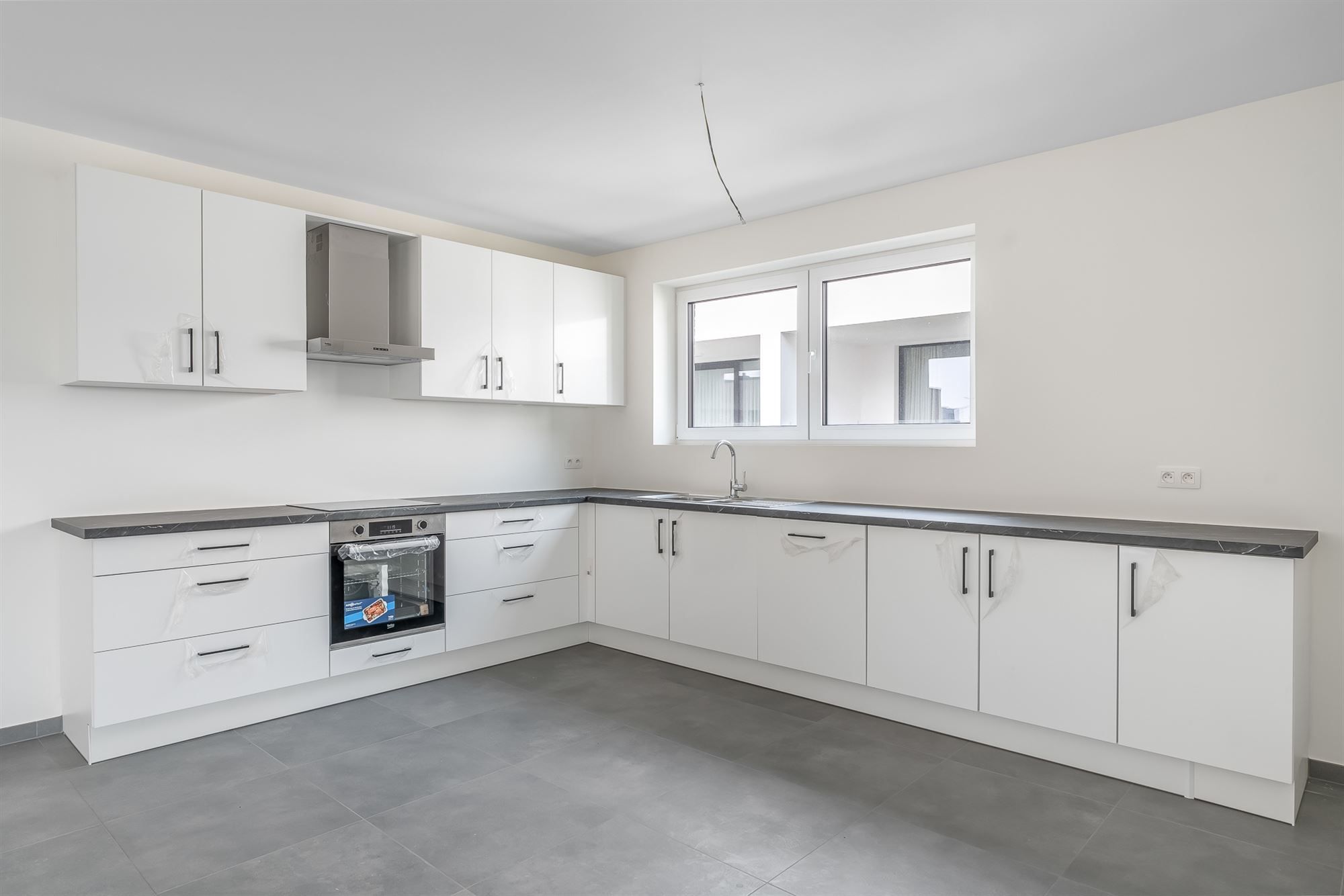 3% REGISTRATIE MOGELIJK! NIEUWBOUW DUPLEXAPPARTEMENT MET 4 SLAAPKAMERS OP CENTRALE LIGGING TE HEUSDEN-ZOLDER foto 5