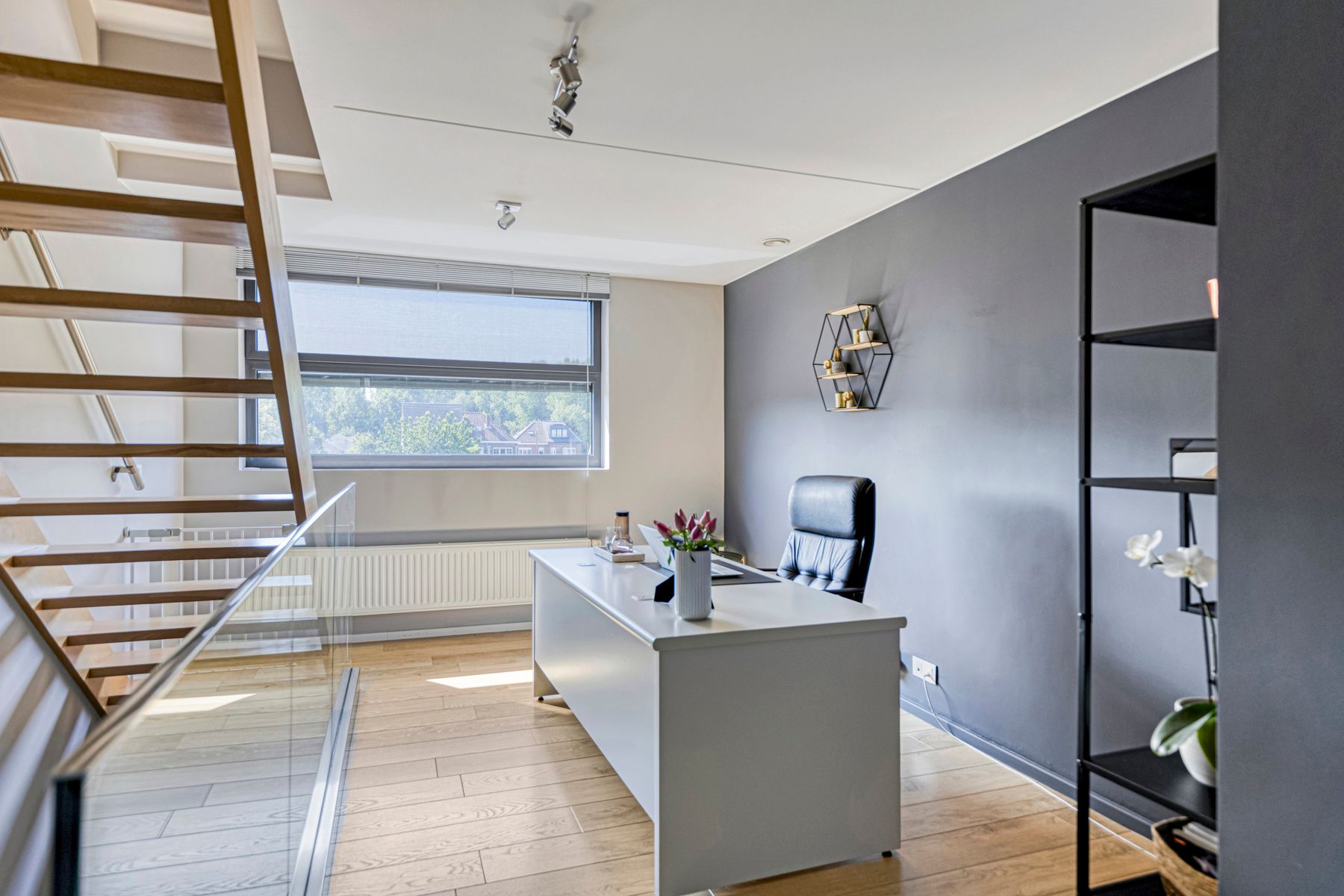 INSTAPKLARE FAMILIEWONING (4 SLAAPKAMERS + BUREAU) TE KOOP foto 16