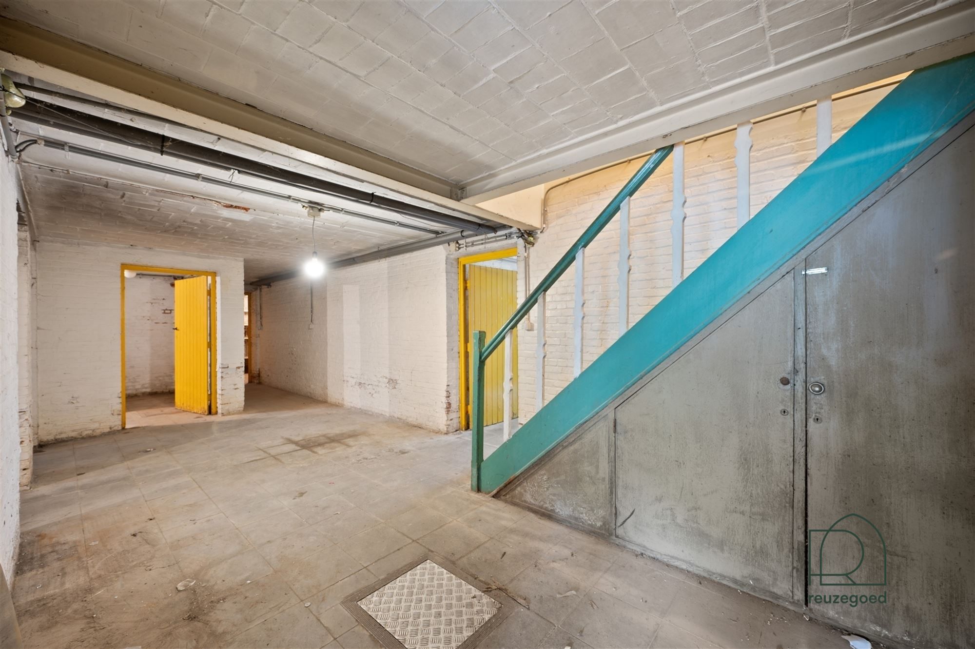 Groot te renoveren ingenieurswoning met veel karakter foto 26