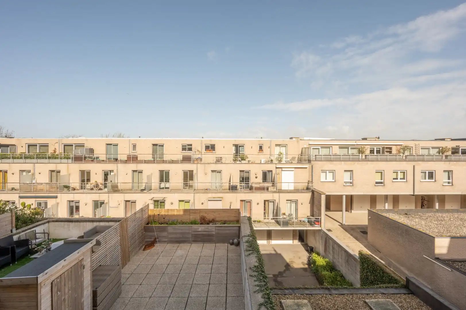 appartement met zicht op de zeilboten foto 11