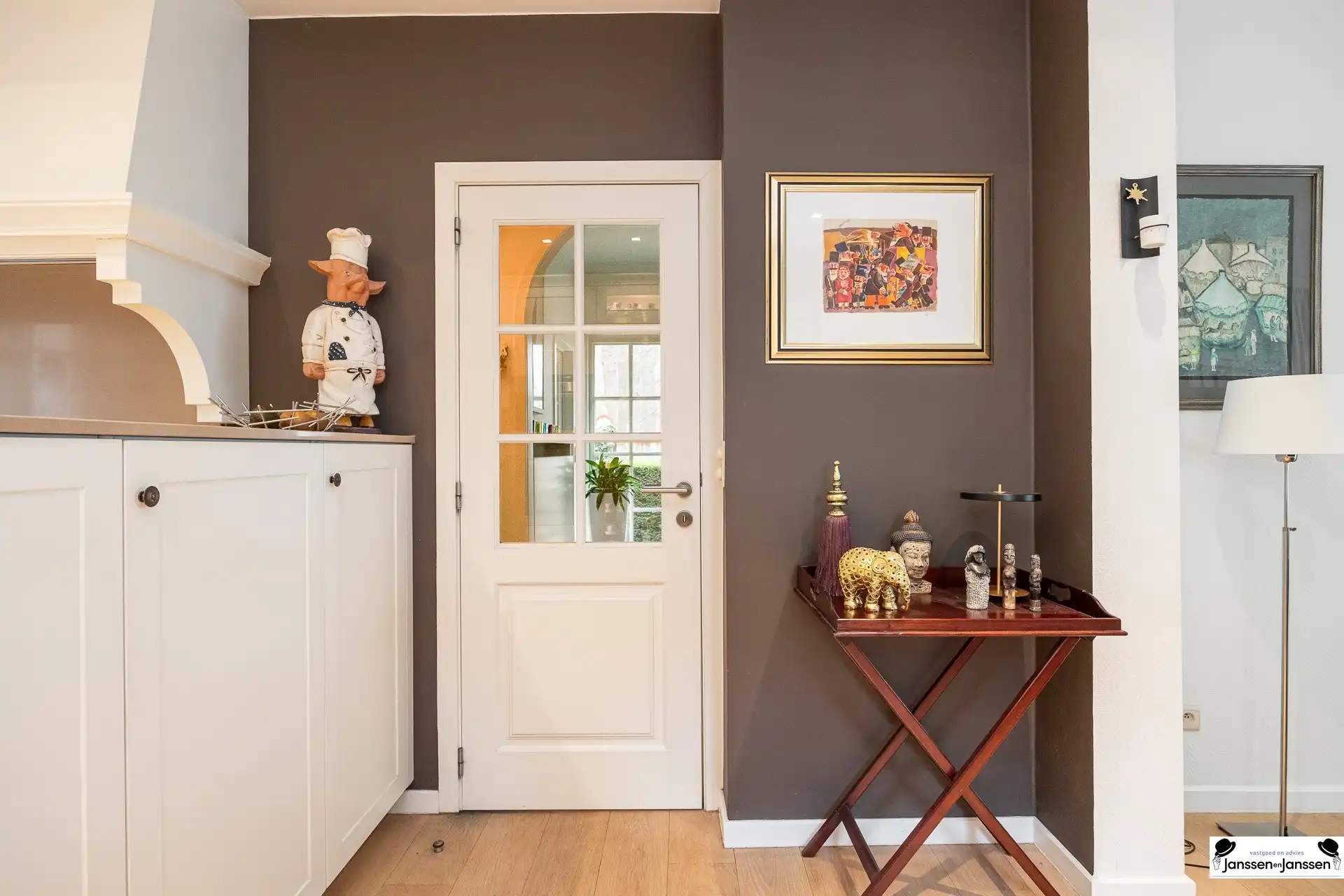 Charmante villa op toplocatie in hartje Ekeren foto 11