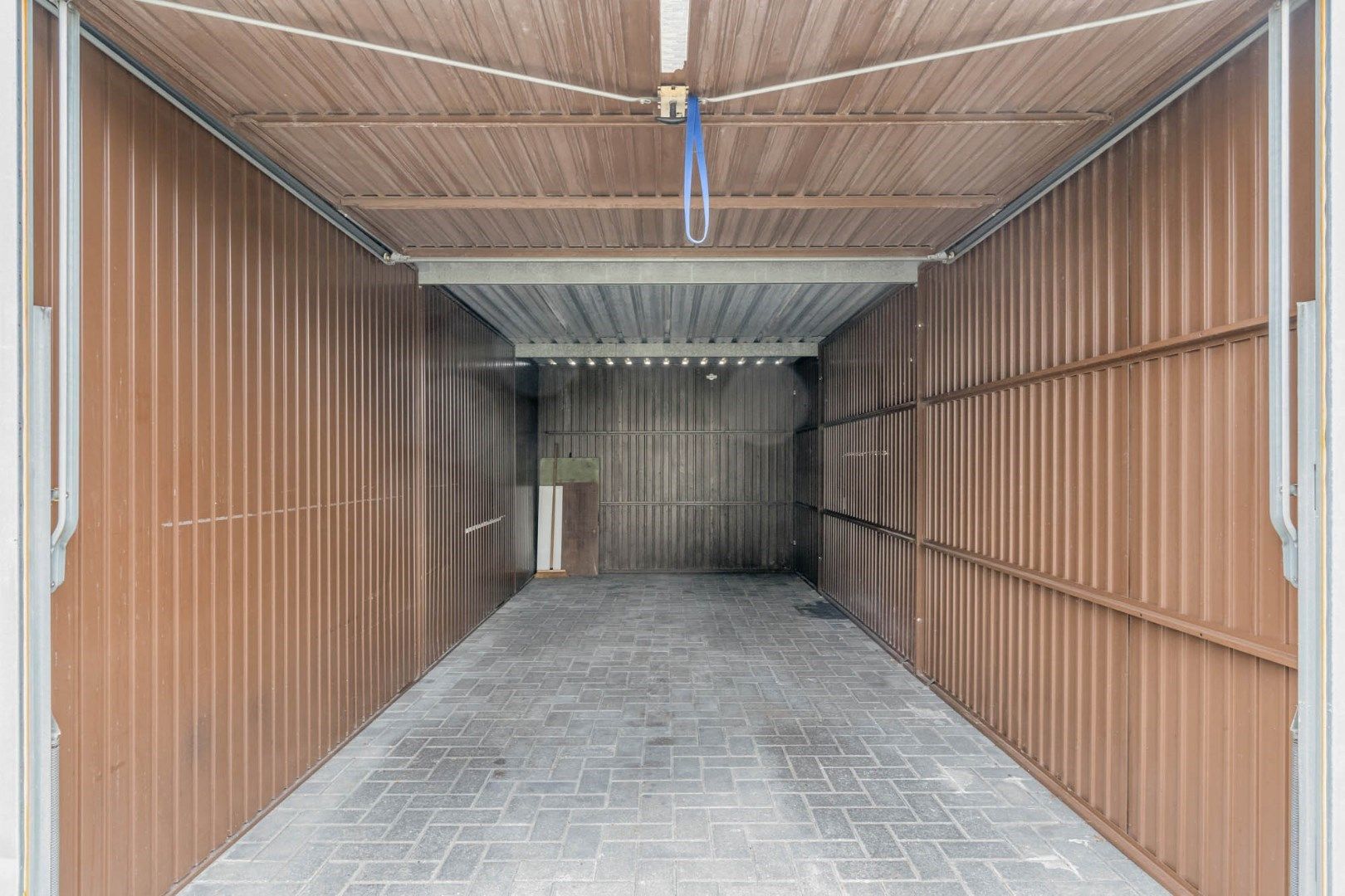 IN OPTIE - Zeer ruim en netjes verzorgd drie-slaapkamer appartement met kelder en garage te Schoonbeek - instapklaar ! foto 38