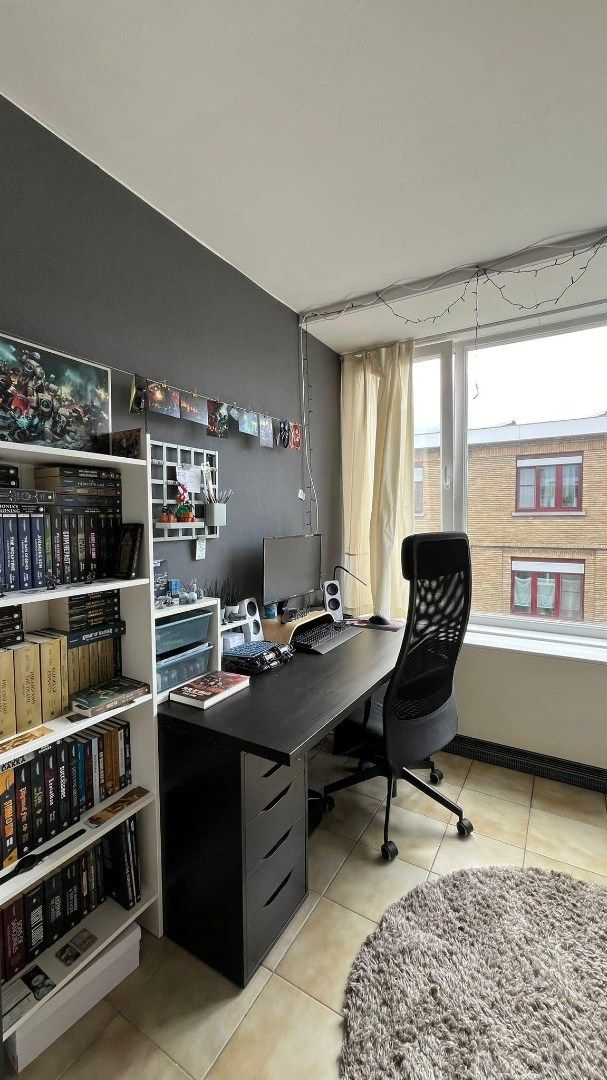 Centraal gelegen 1-slpk appartement aan UZ Gent! foto 4