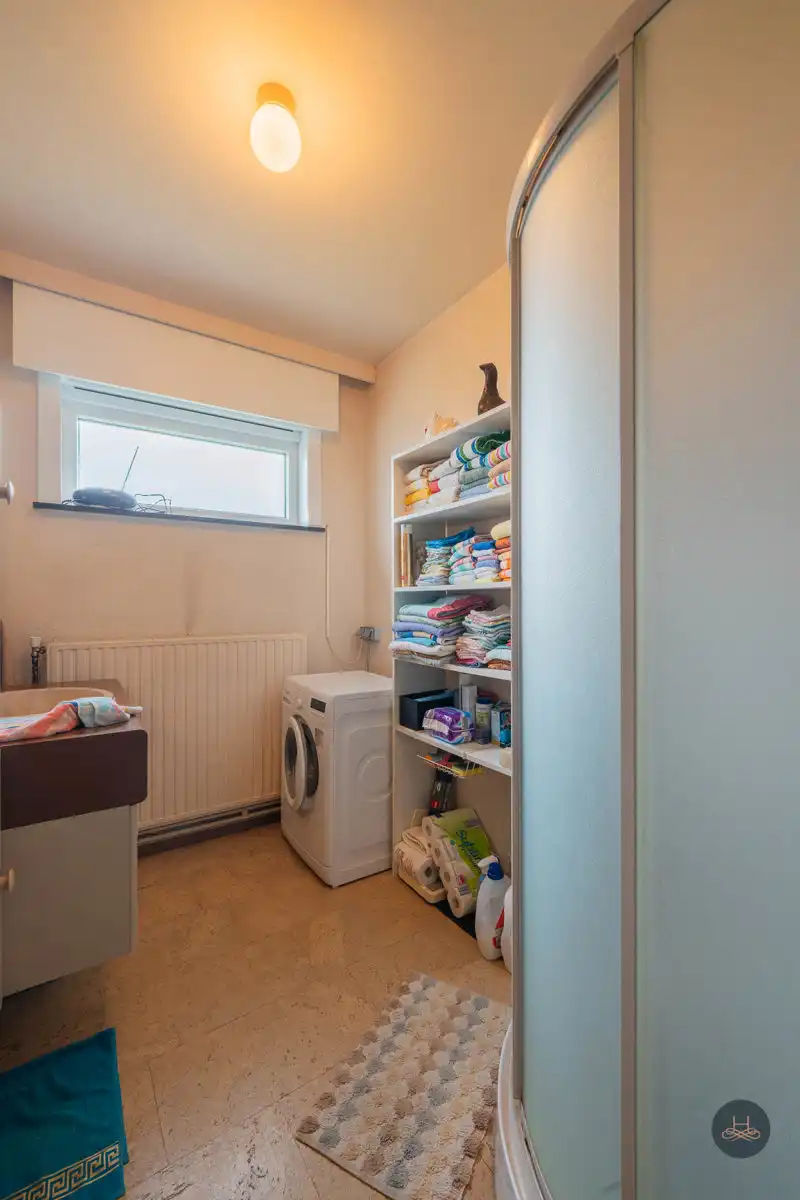 Laagbouw villa vol potentieel foto 17