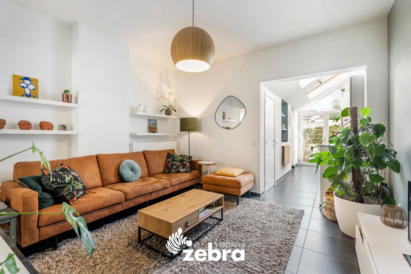 Instapklare en verzorgde woning nabij het centrum van Roeselare! foto {{pictureIndex}}