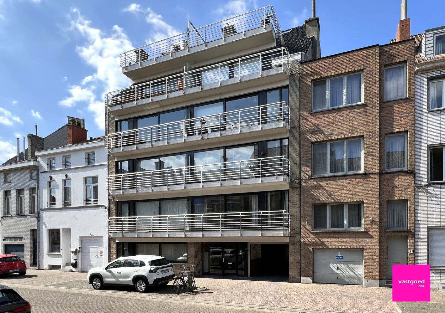 Uiterst verzorgd appartement met 2 slaapkamers, Oostende foto {{pictureIndex}}