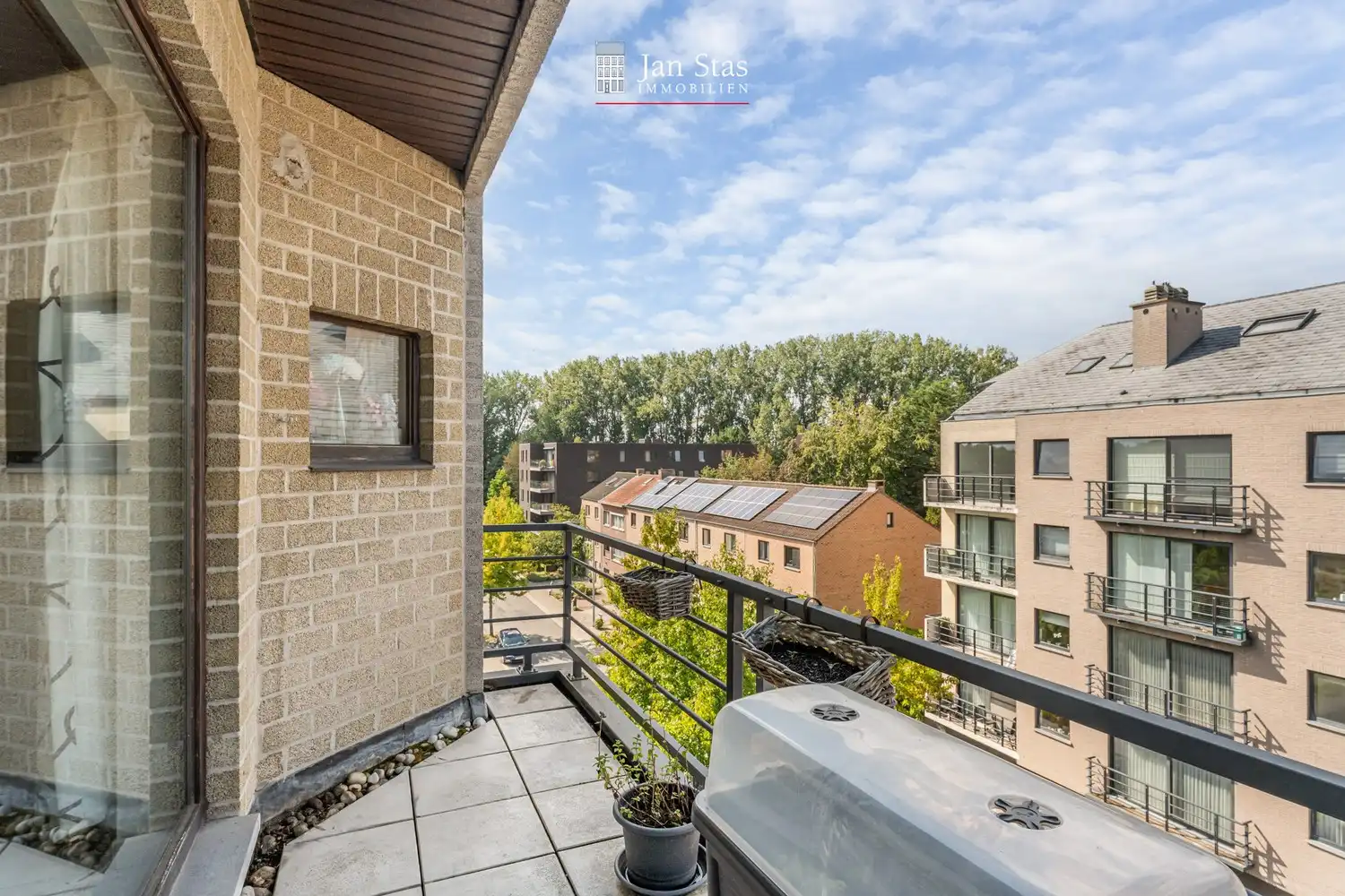 Goed gelegen dakappartement met 2 slaapkamers, een terras en een garagebox te Kessel-Lo! foto 11