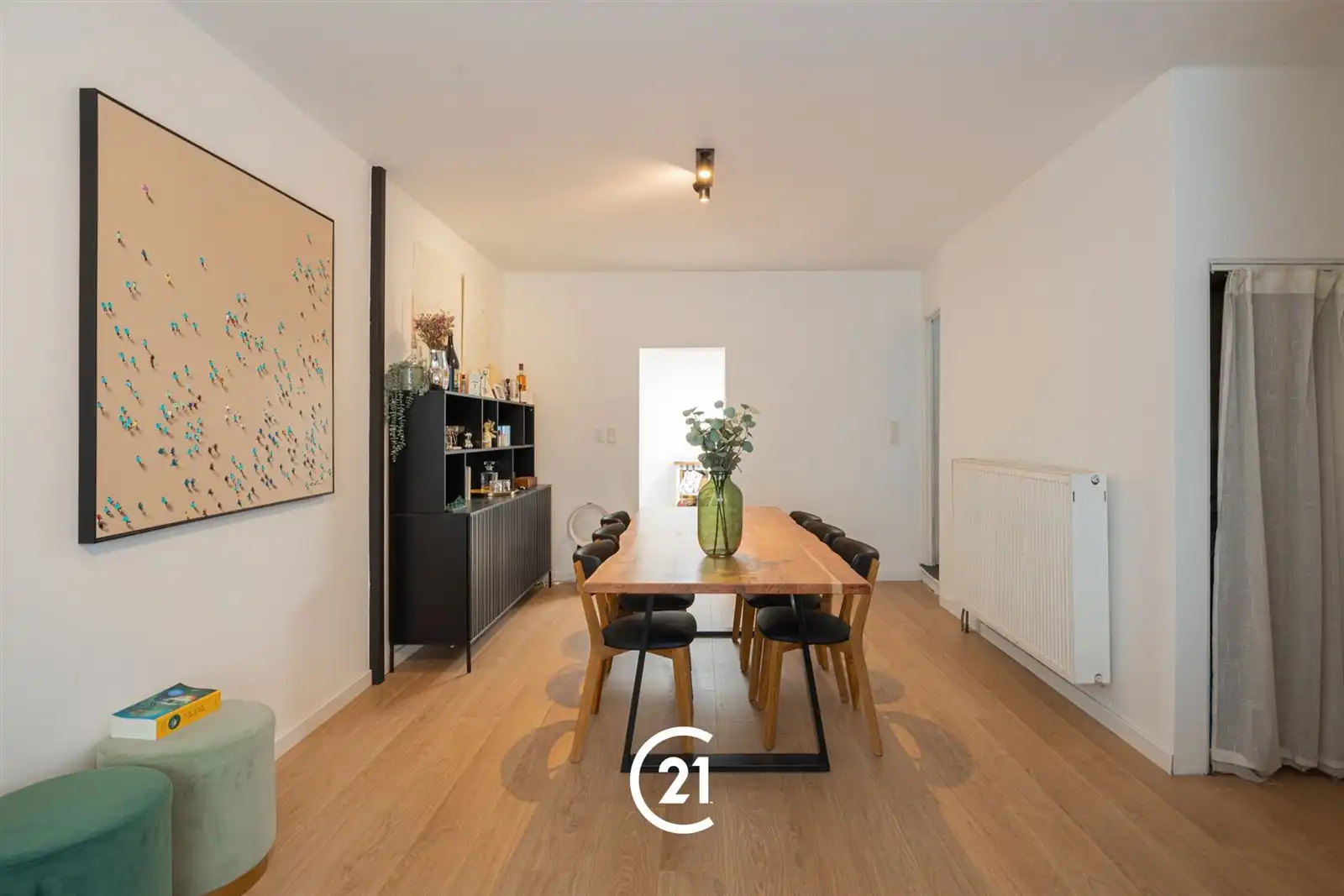 Toffe, gerenoveerde woning met 3 slaapkamers in Gent. foto 2