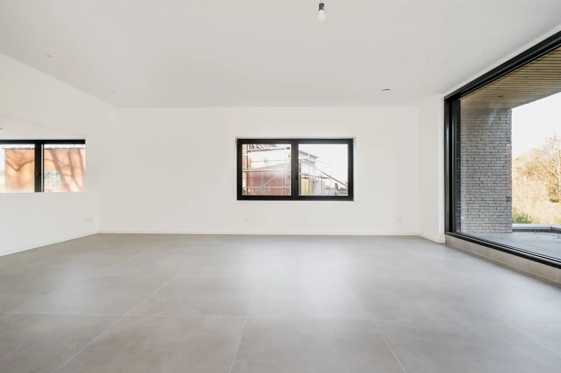 PRACHTIGE HALFOPEN NIEUWBOUWWONING met 3 / 4  slaapkamers en mogelijkheid om Privé met Professioneel te combineren (verkoop met registratierechten!) foto 12