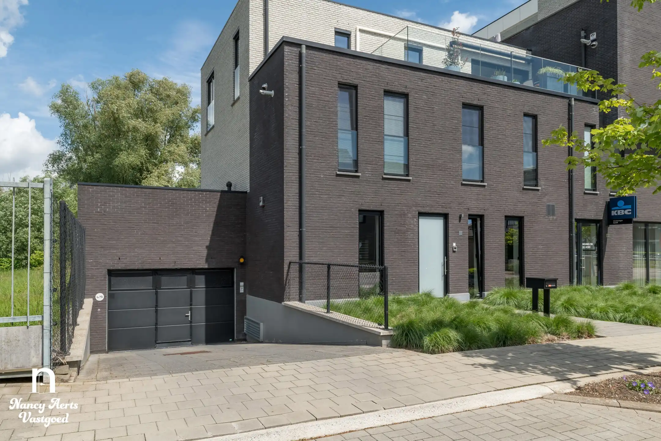 Ondergrondse autostaanplaats nabij centrum Hasselt foto 10