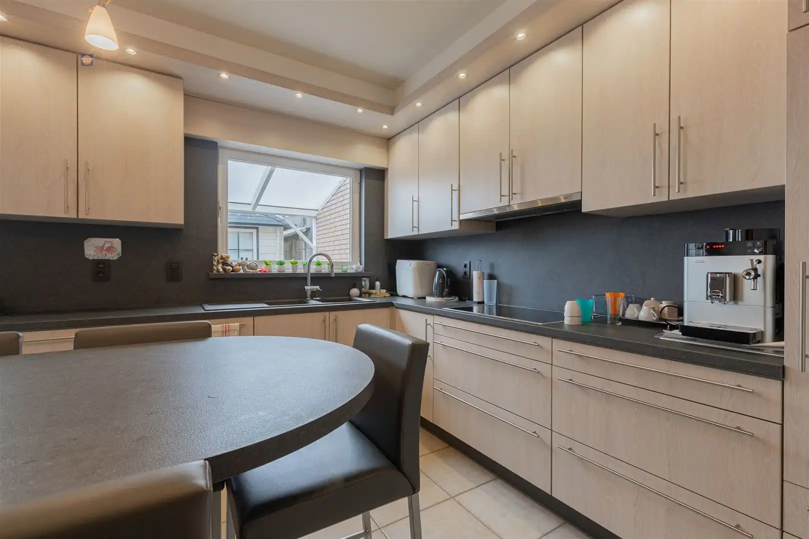 Gezinsvriendelijke woning met 3 slaapkamers en functionele indeling foto 10