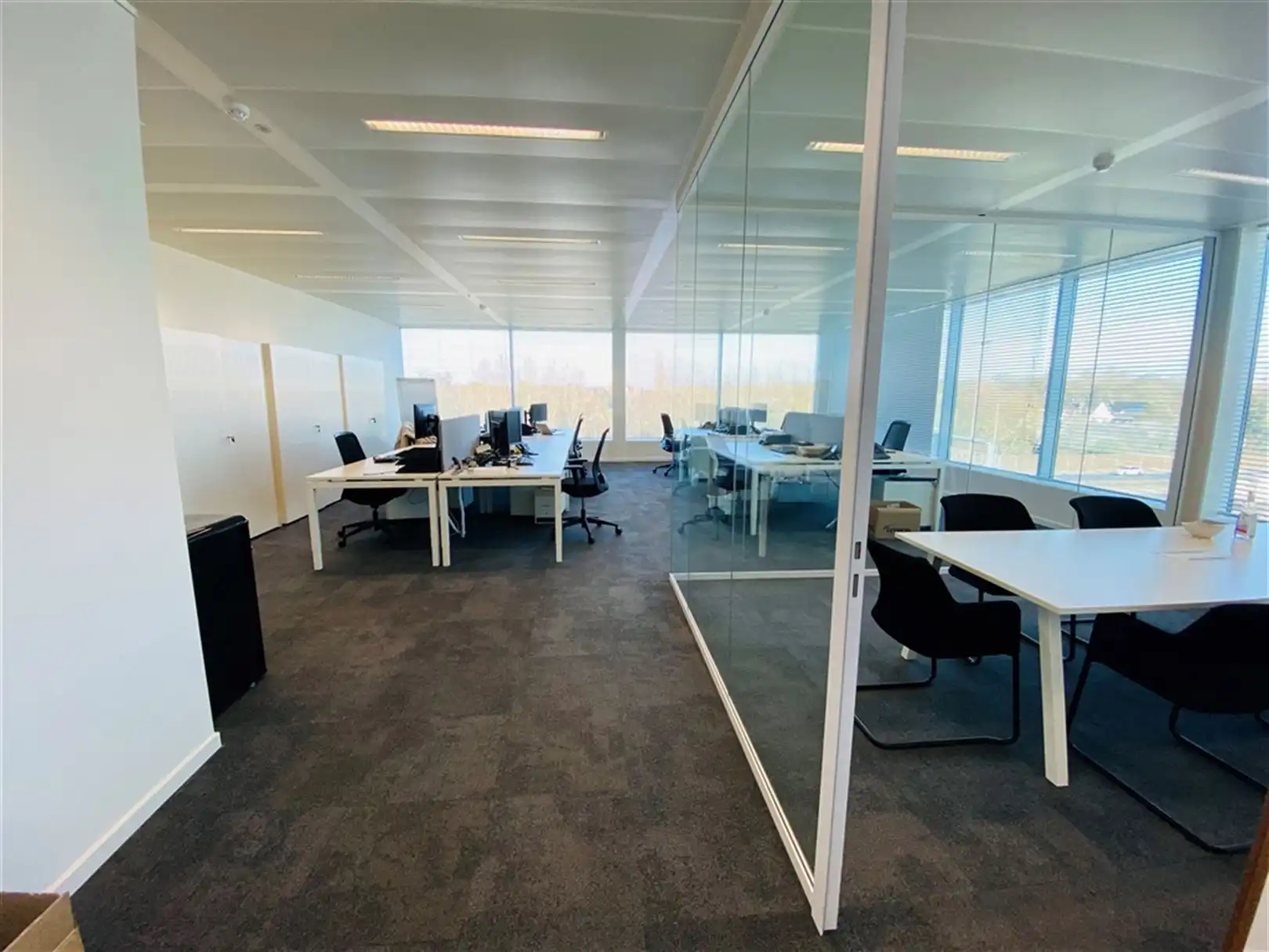 Stijlvolle gemeubelde kantoren - all-in dienstenpakket foto 7