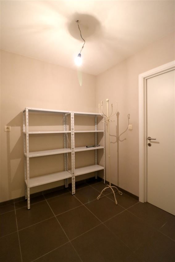 Fraaie loft met 3 slpk. en  twee autostaanplaatsen foto 19