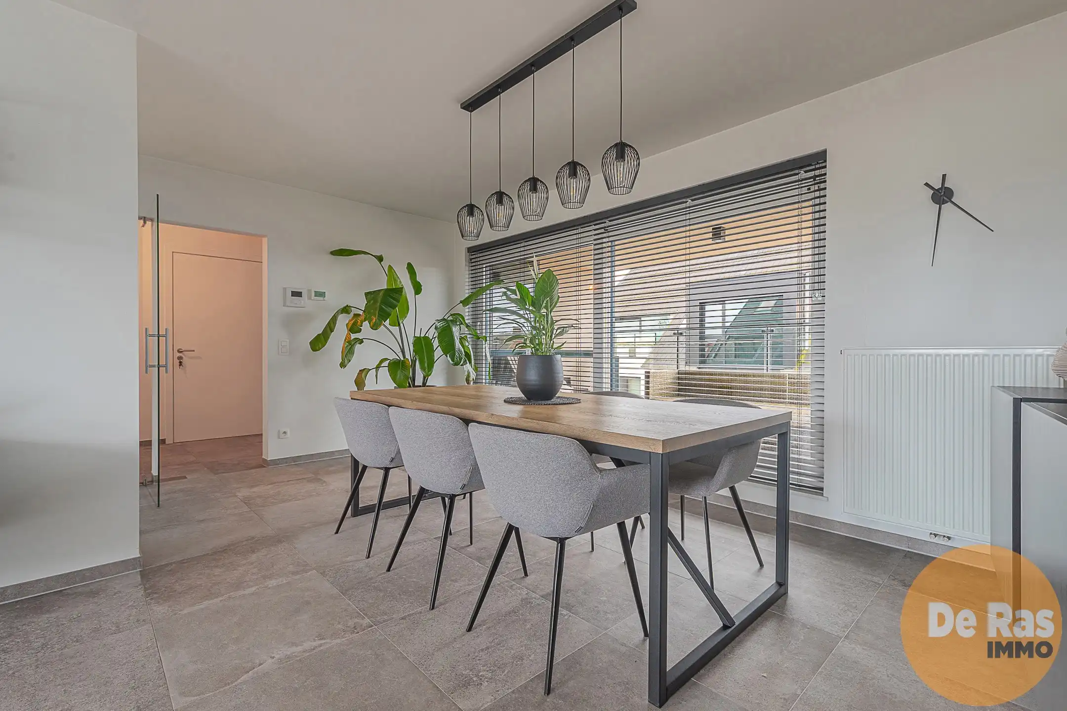 WANZELE - Recente, ruime duplex met 2 slp - terras - garage foto 4