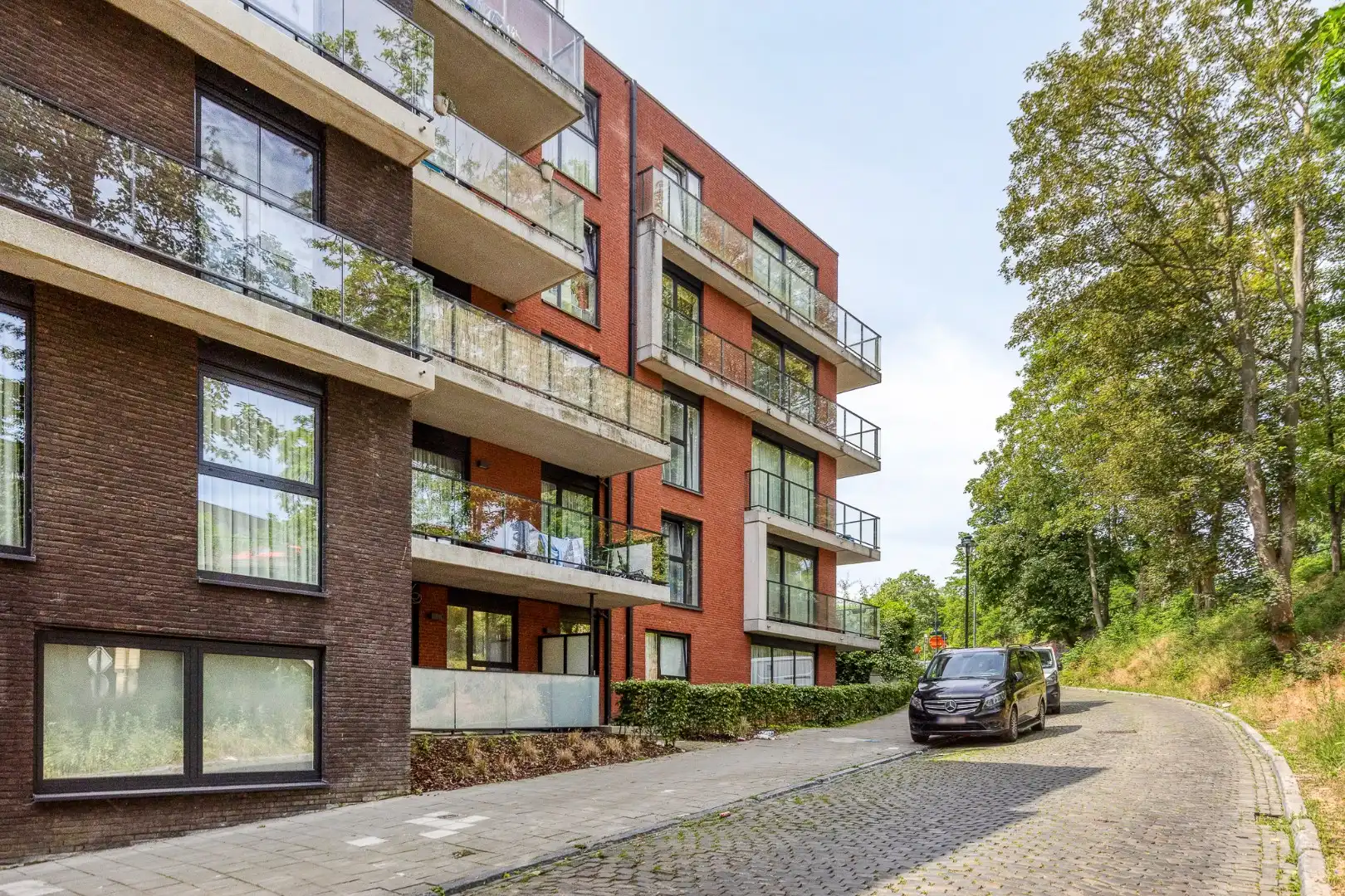 Instapklaar 1-slpk appartement te Laken foto 12