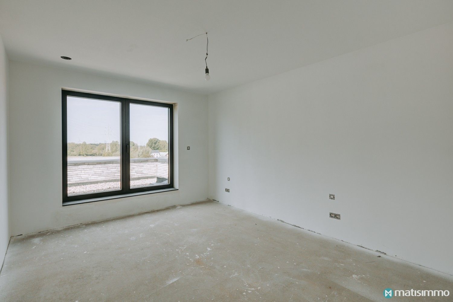 MODERNE NIEUWBOUWWONING MET 3 SLAAPKAMERS, INPANDIGE GARAGE EN VOLLEDIG ONDERKELDERD VLAKBIJ HET CENTRUM VAN BILZEN foto 18