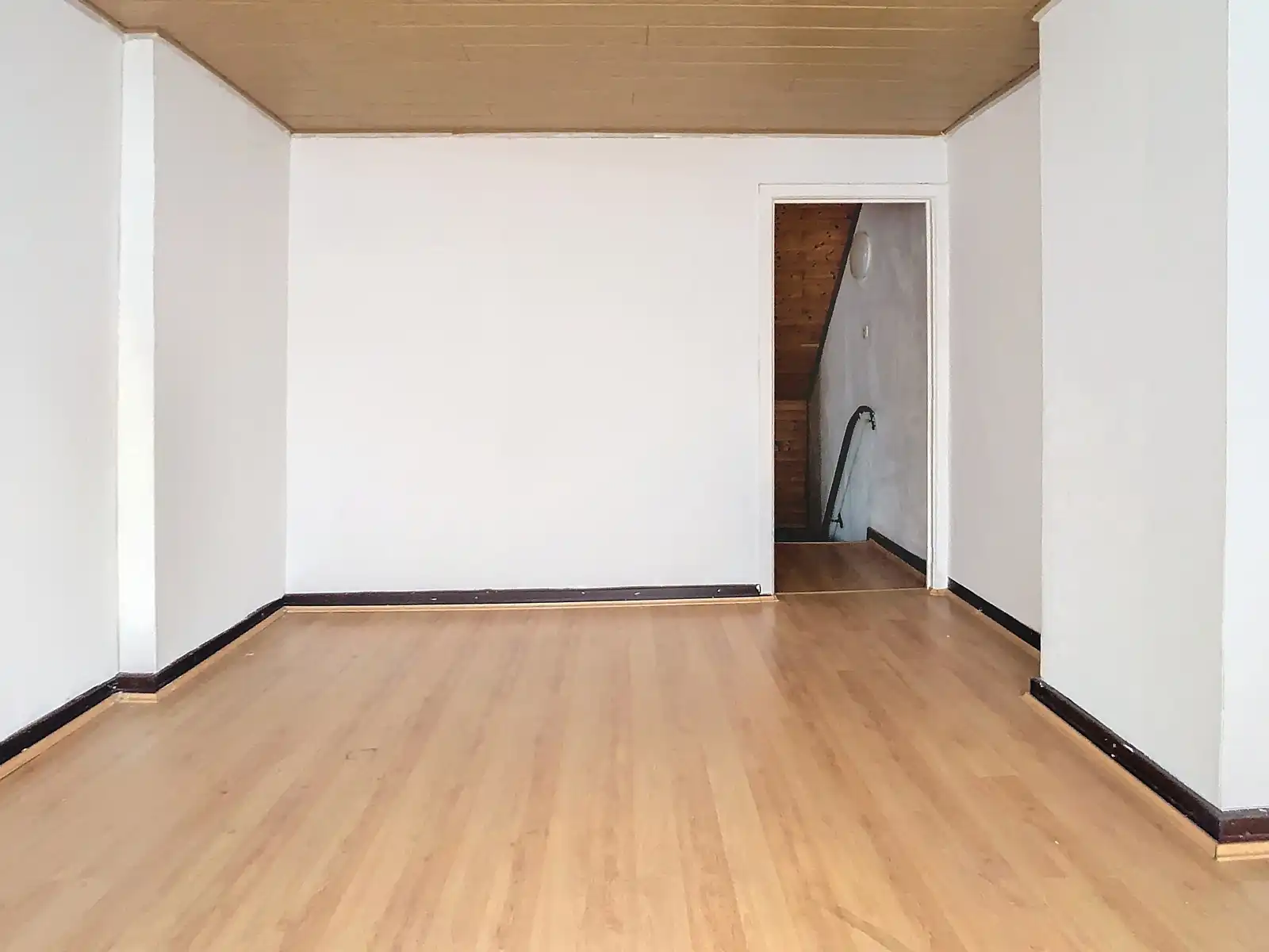 Ophasselt: te moderniseren woning met potentieel foto 20