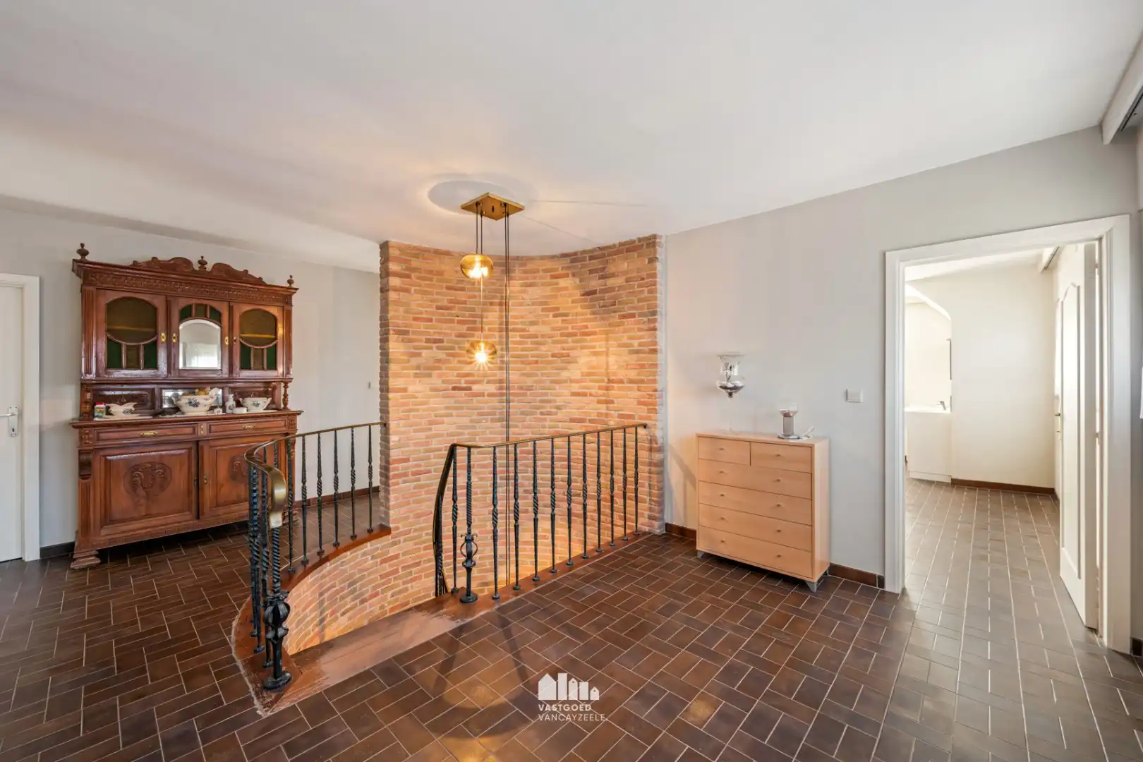  Prachtige villa met achterliggend gastenverblijf en weide op perceel 3.235m².  foto 11