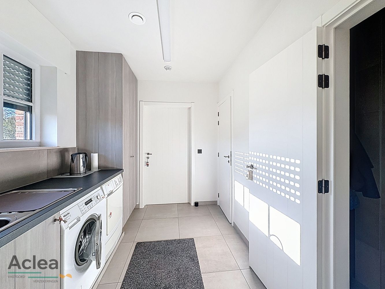 Prachtige woning met 3 slpks op een praktische locatie foto 12