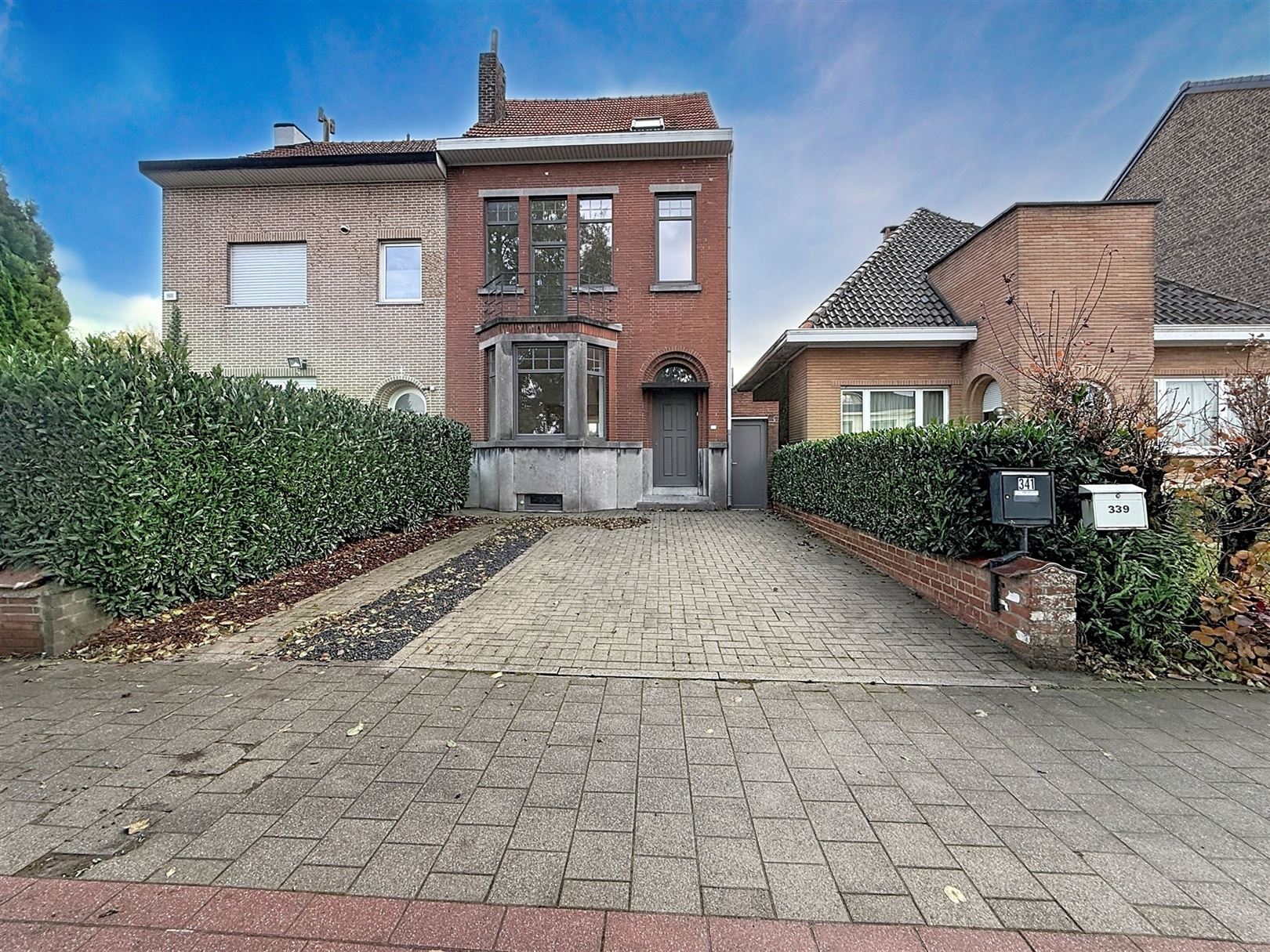 Gerenoveerde stadswoning, 4 slpks, tuin, terras, 2a 43ca foto 2