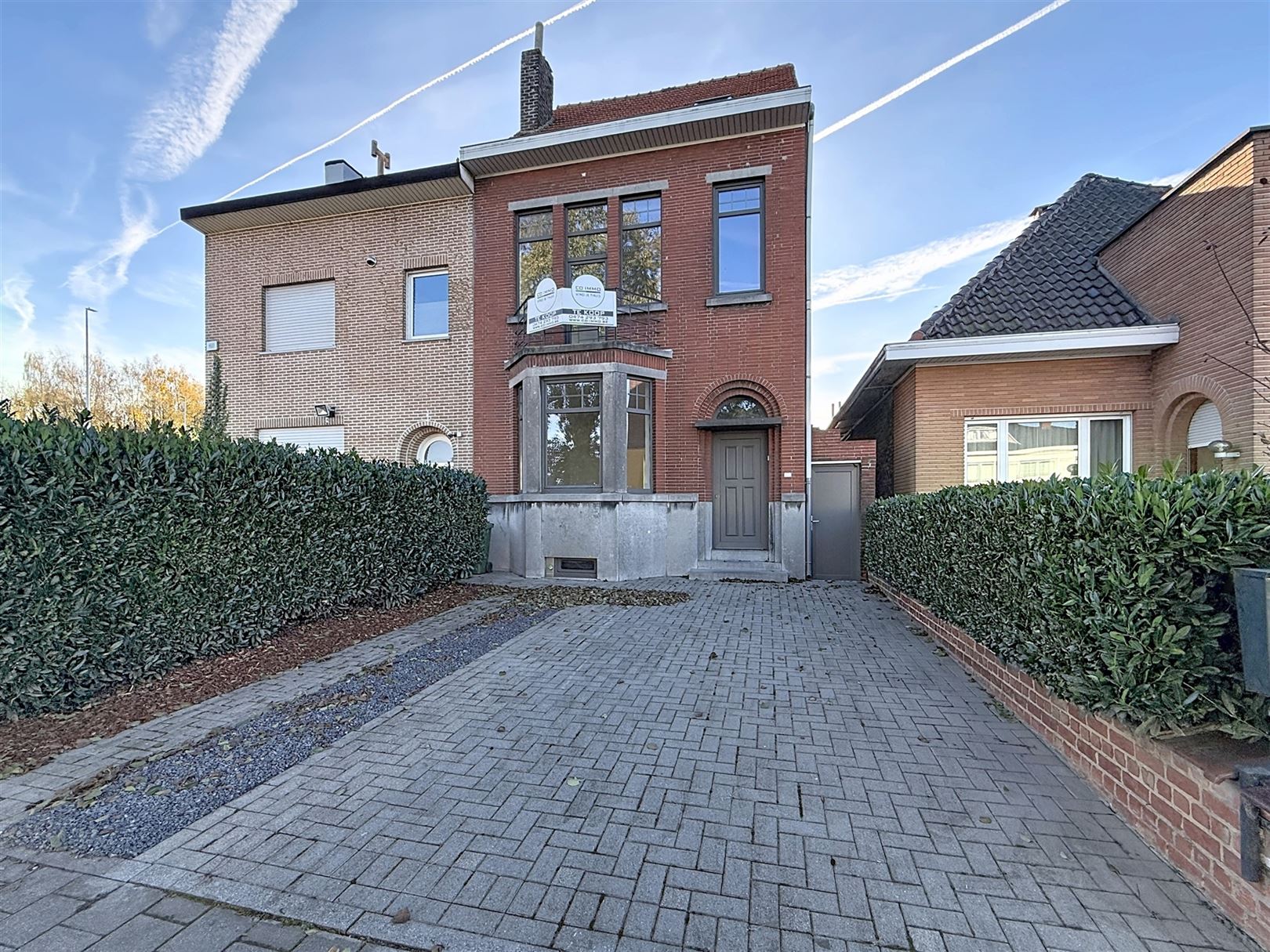 Gerenoveerde stadswoning, 4 slpks, tuin, terras, 2a 43ca foto 2