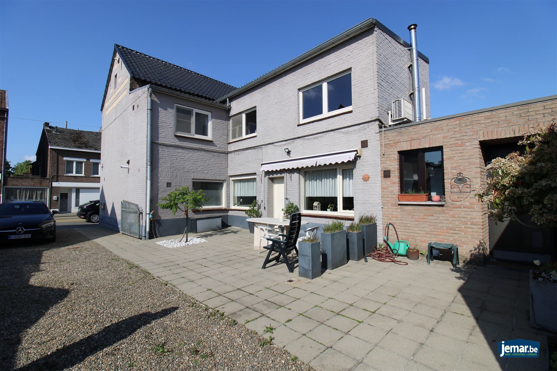 Uniek pand bestaande uit hoofdwoning en volwaardige bijbouw (momenteel verhuurd) gelegen langs de Joseph Smeetslaan in Maasmechelen! foto 22