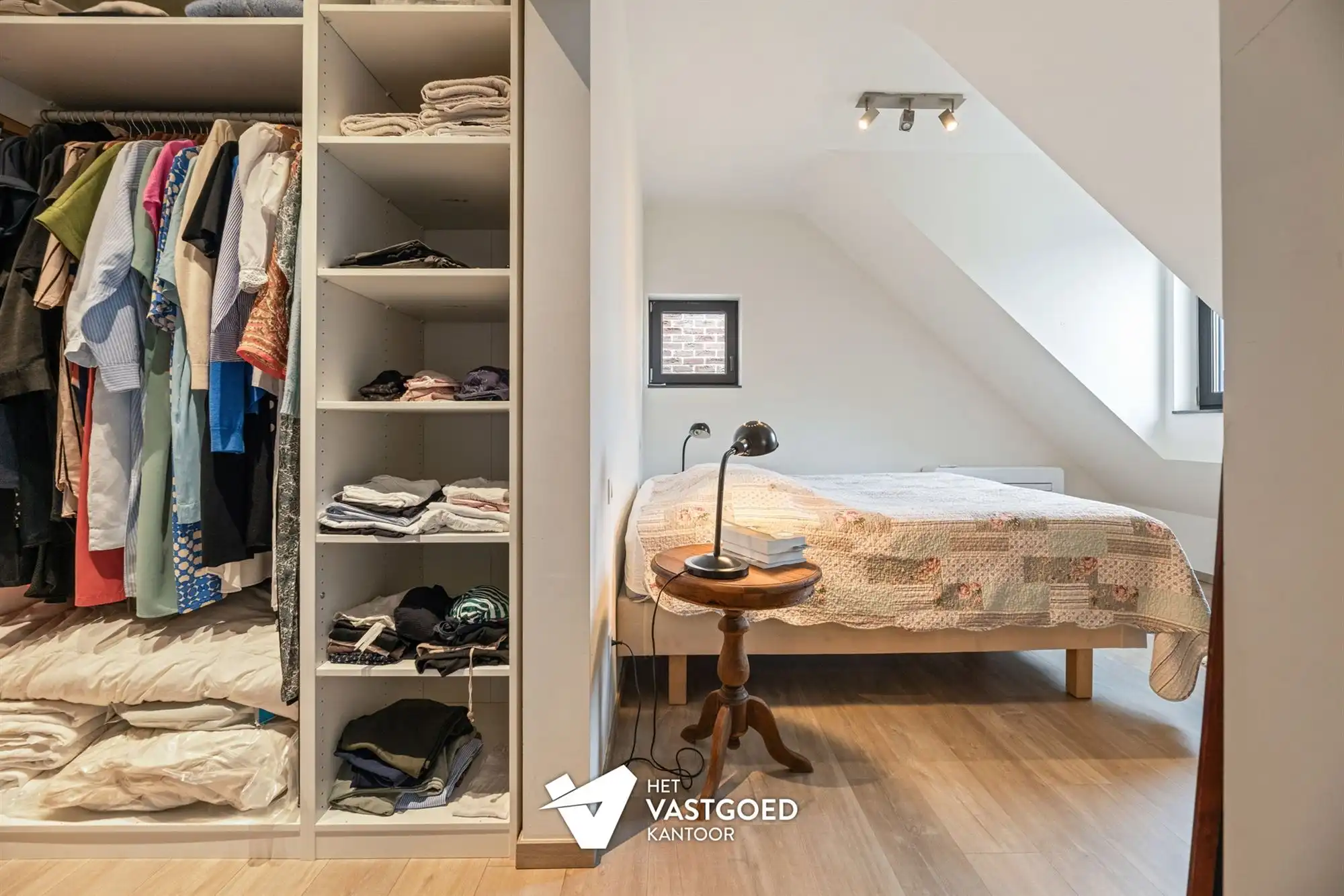 PRACHTIGE, RUIME PENTHOUSE MET 3 KAMERS IN CENTRUM foto 15