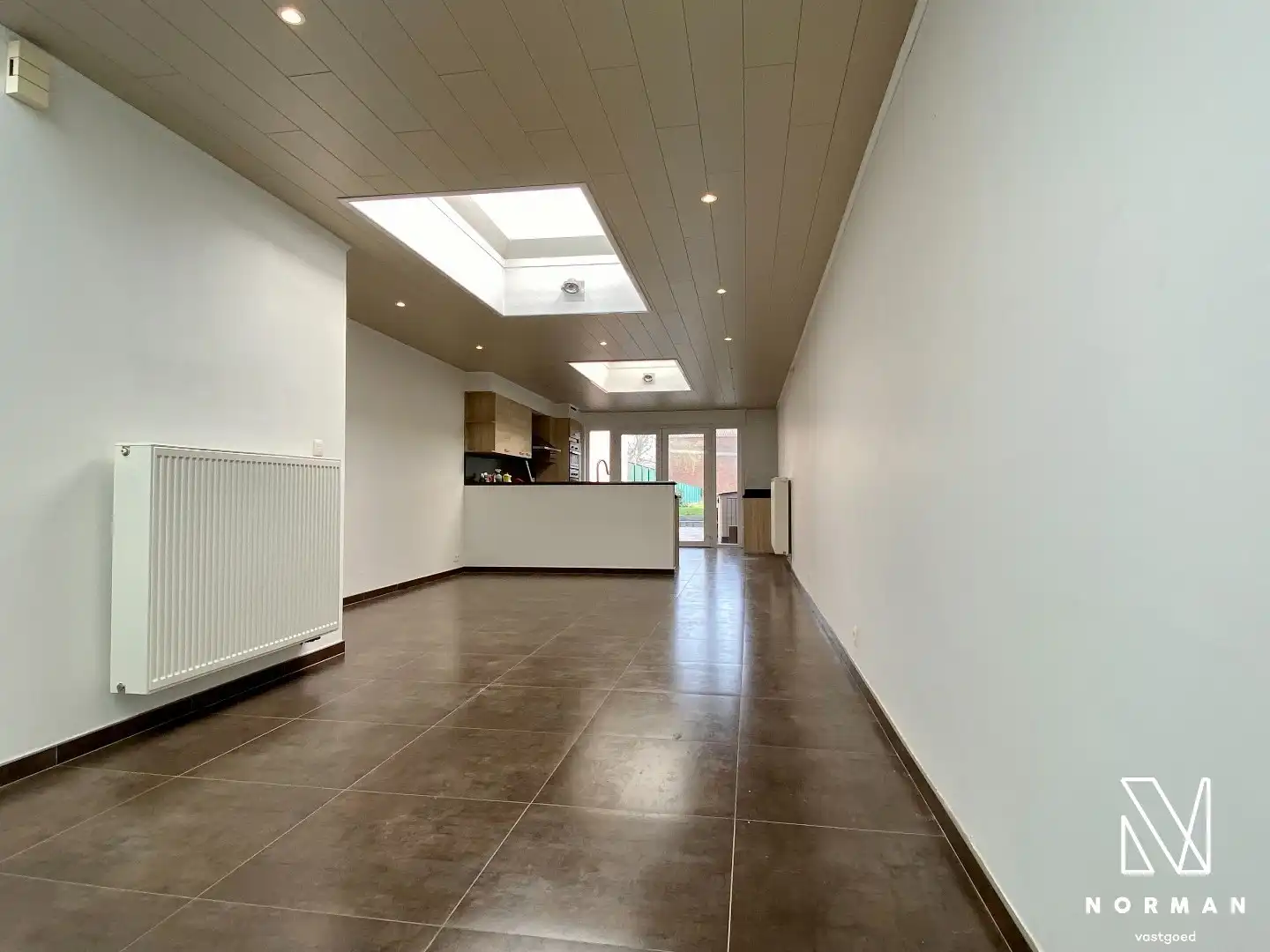 Hedendaagse woning met tuin en 3 slaapkamers op centrum-ligging. foto 3