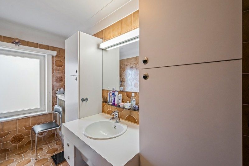 Veelzijdige villa met garage, werkplaats en 4 slaapkamers in Jabbeke foto 21