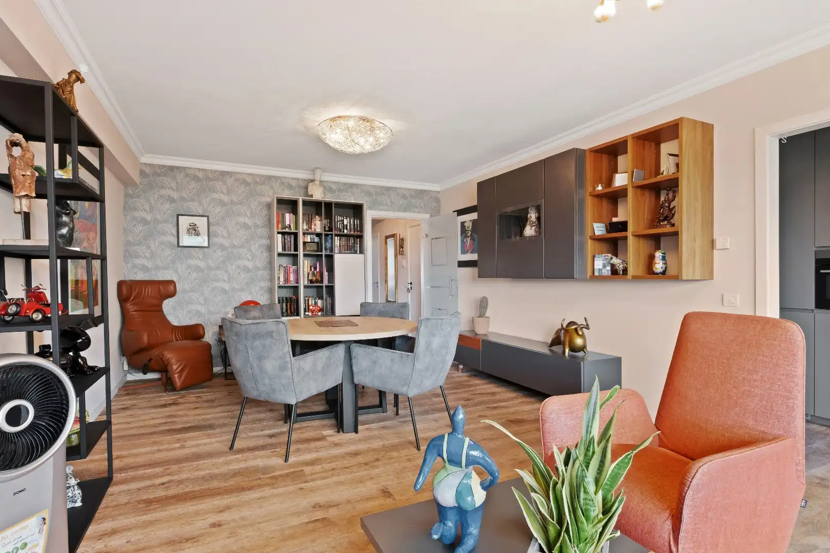 Instapklaar appartement in het hart van Izegem met garagebox foto 6