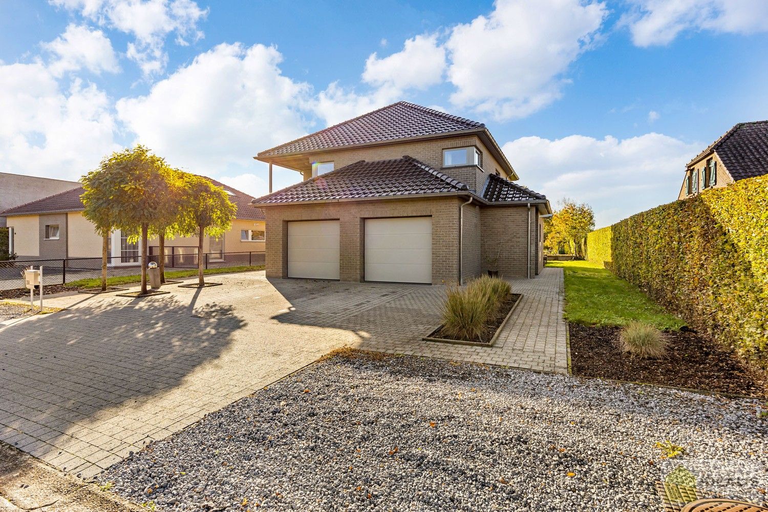 PRACHTIGE, INSTAPKLARE EN RUIME GEZINSWONING IN TOPSTAAT foto 2