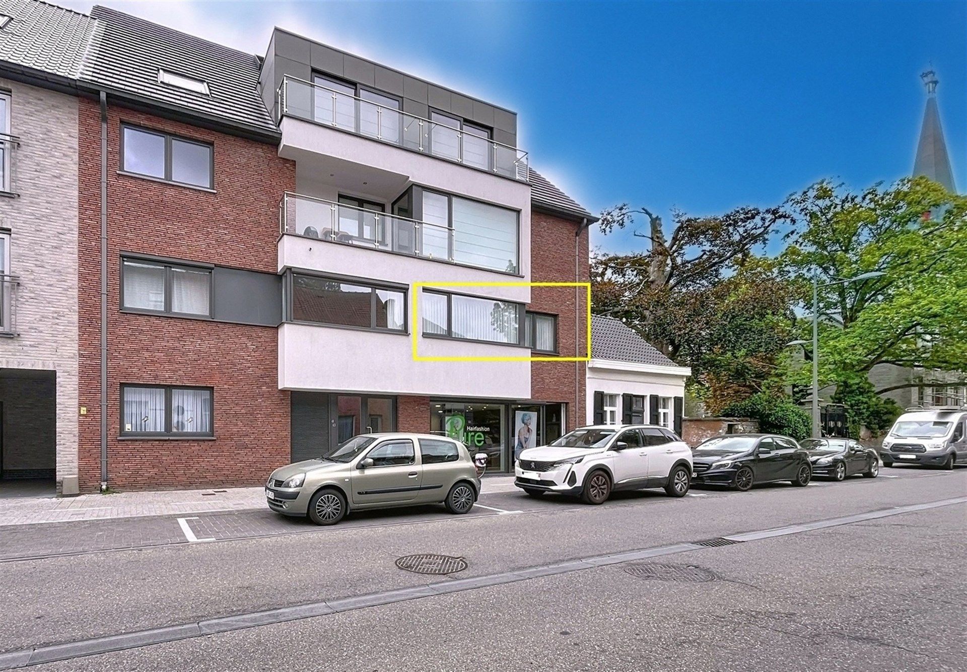 2-slaapkamerappartement met garagebox en aparte berging foto {{pictureIndex}}