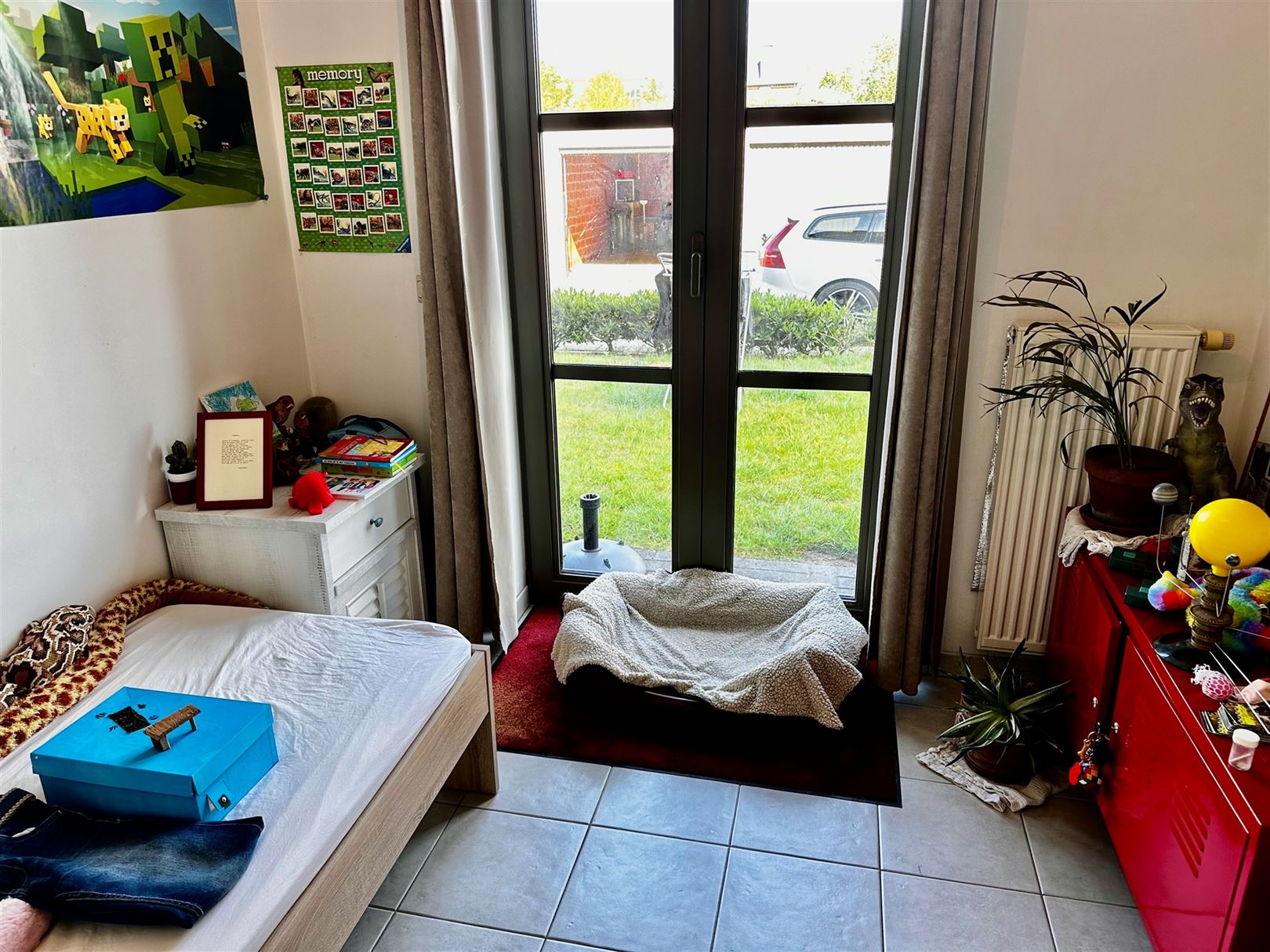 gelijkvloers app met 2 slp, tuintje en garage foto 9