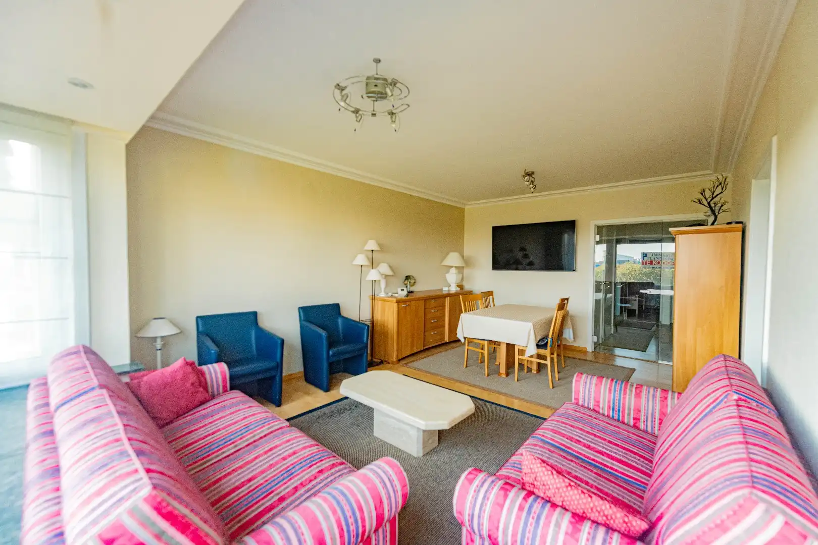  Ruim en lichtrijk appartement met prachtig panoramisch parkzicht foto 2