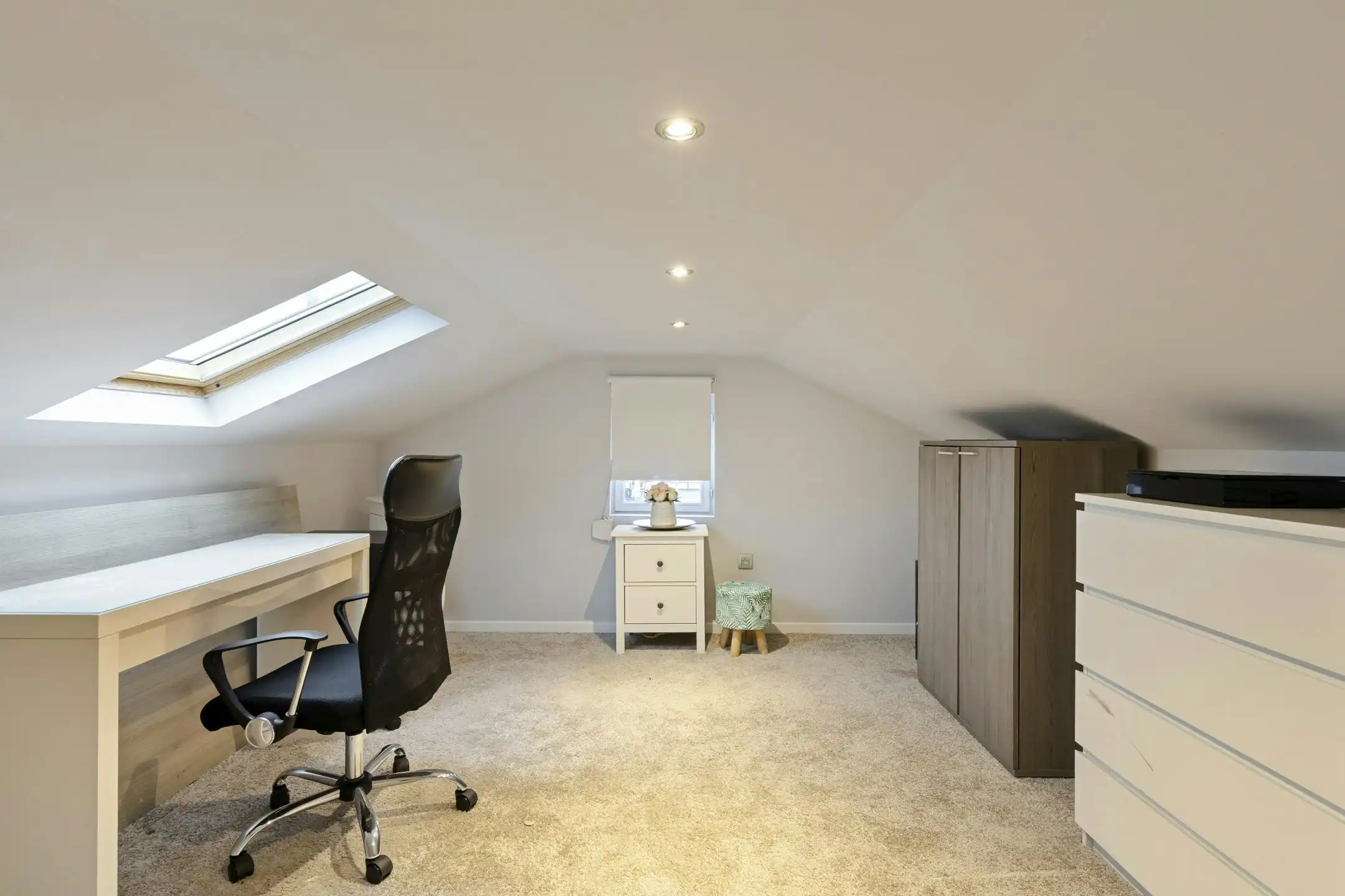 Ruime bungalow met gastenverblijf of ruimte voor bijberoep foto 19