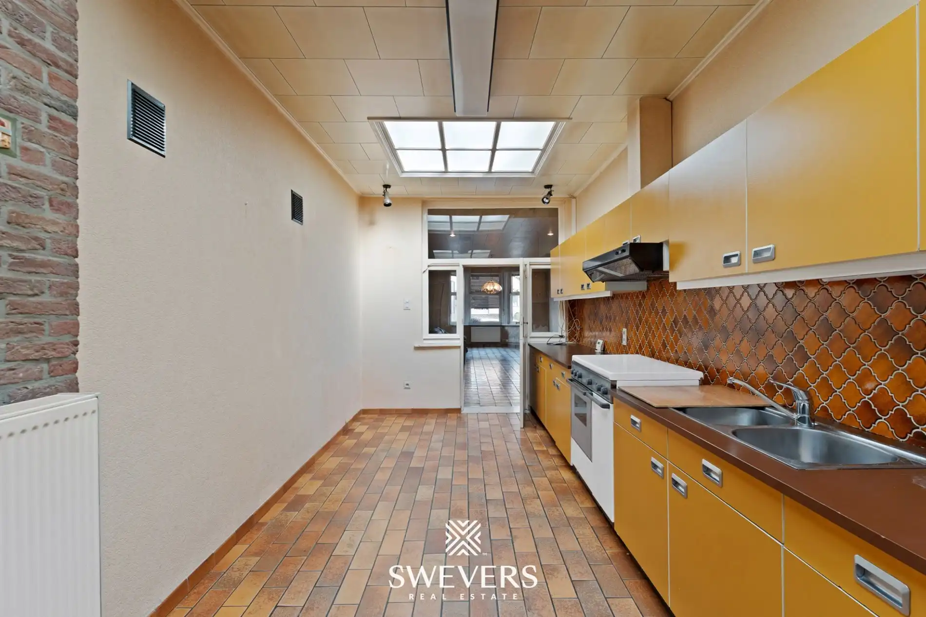 Woonst met 5 slaapkamers en hangar van 250m² in centrum Beringen foto 10